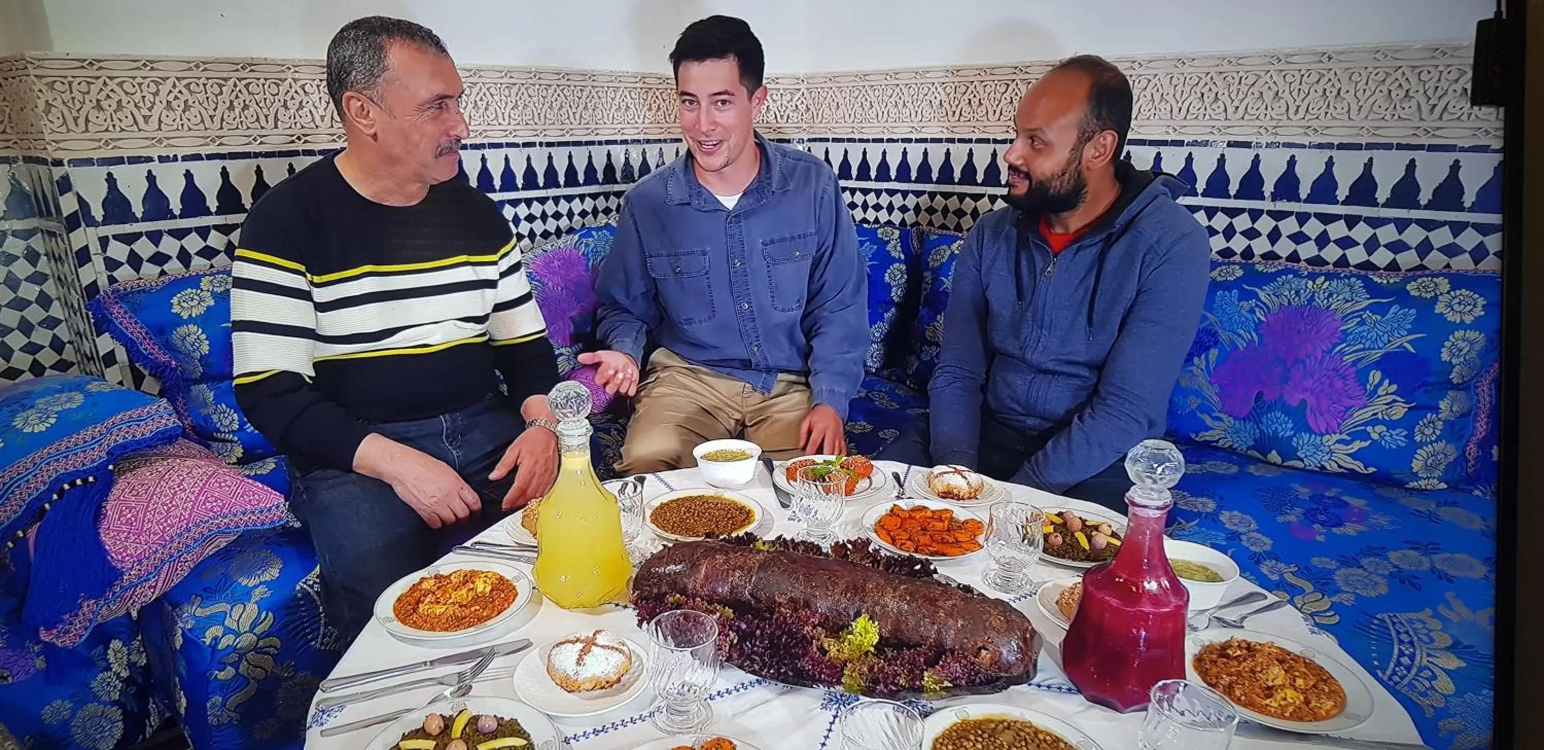 Restaurant/places to eat in Riad Jardin Chrifa