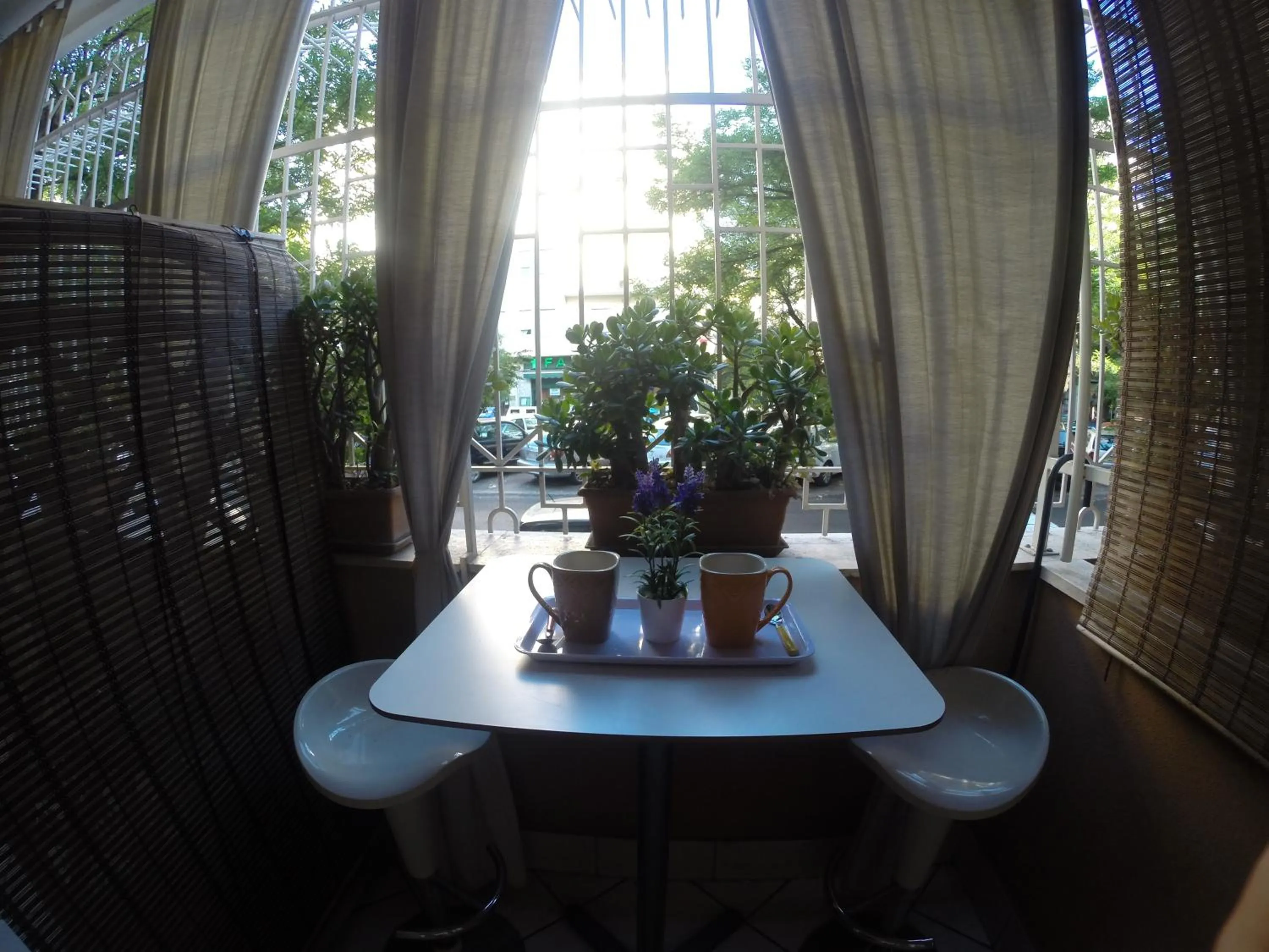 Coffee/tea facilities in Tre R