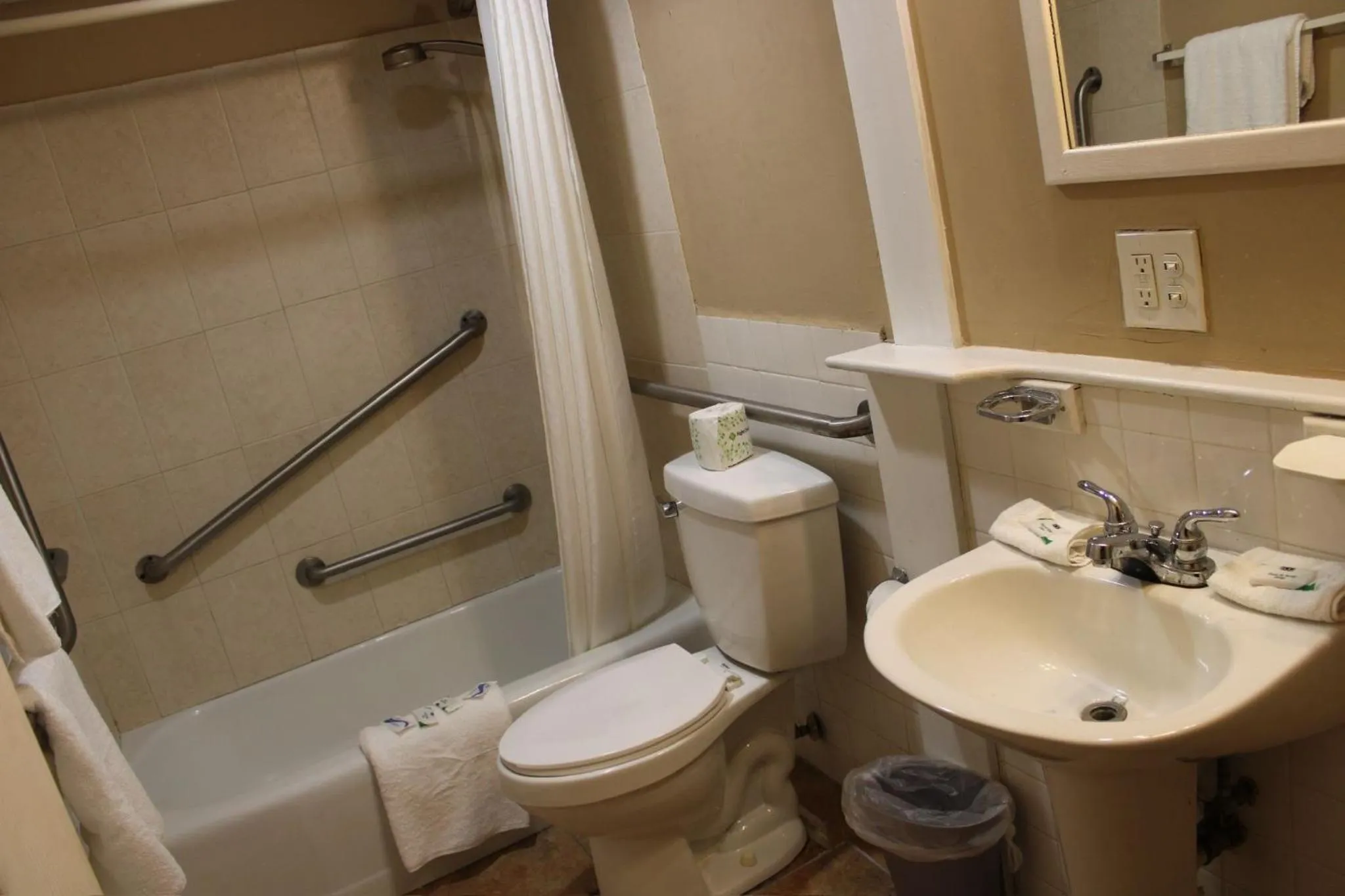 Executive Economy Lodge