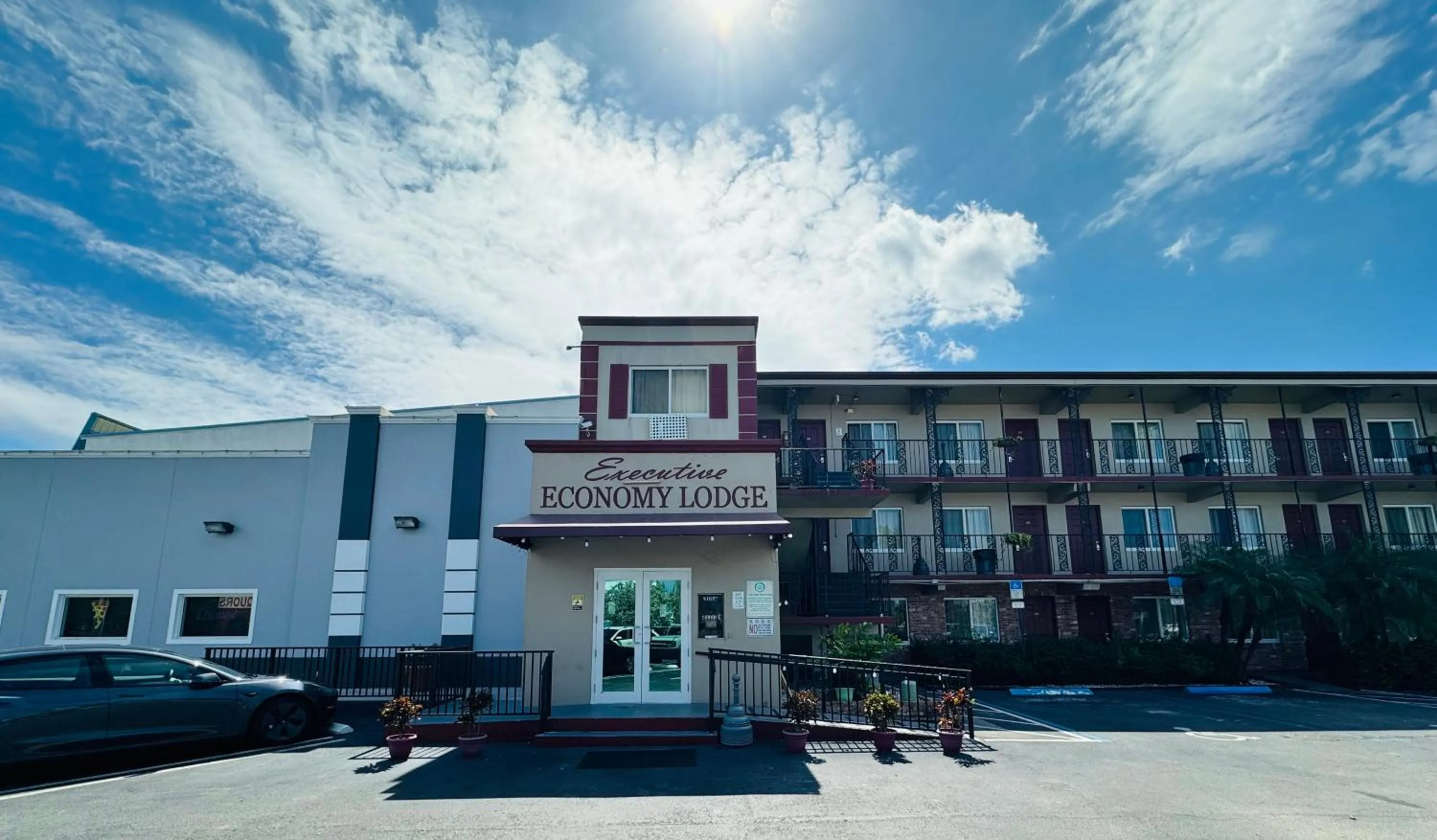 Property building in Executive Economy Lodge