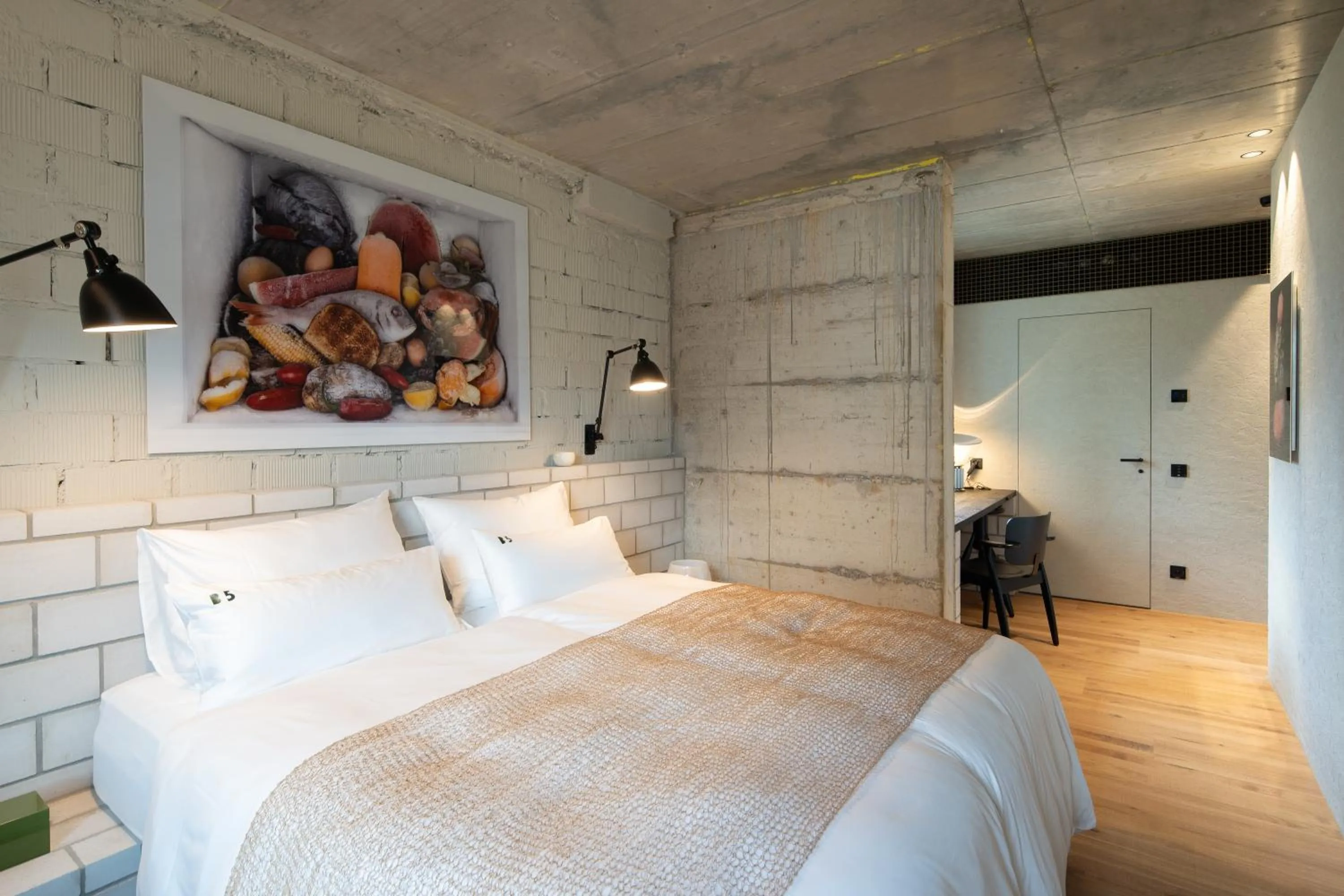 Bed in B5 Boutique & Design Hotel - Digital Check in - Adults Only