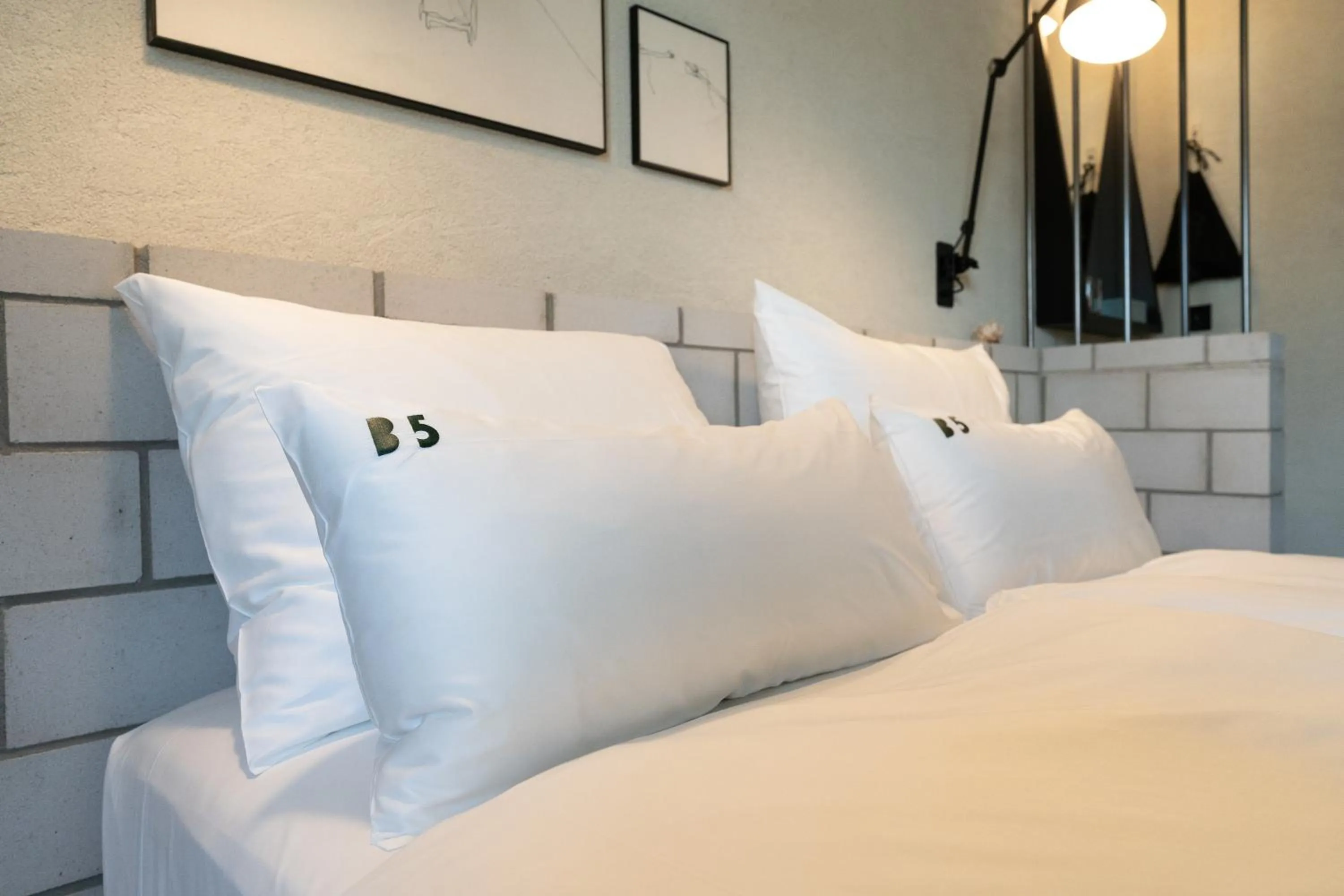 Bed in B5 Boutique & Design Hotel - Digital Check in - Adults Only