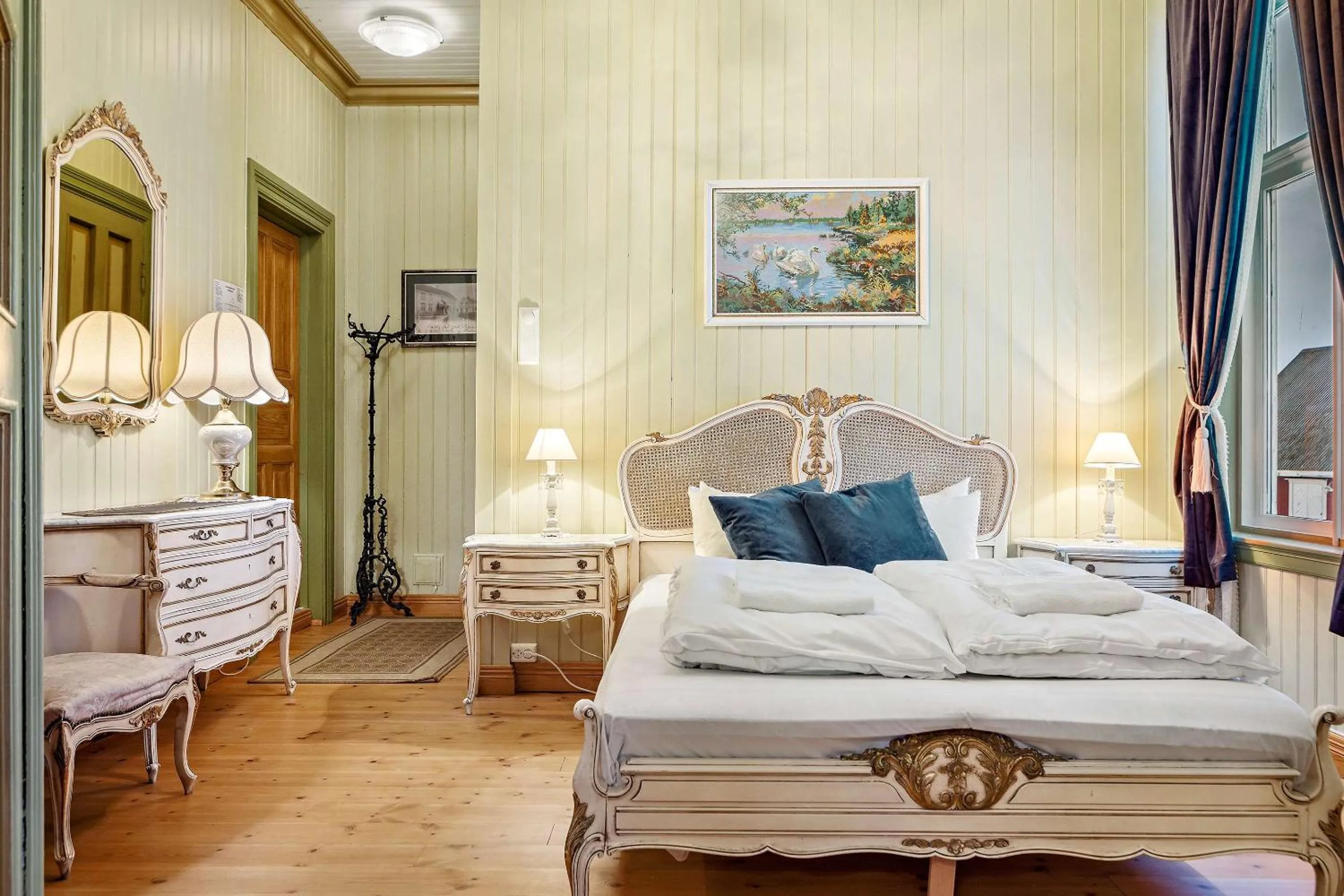 Photo of the whole room, Bed in Sandtorgholmen Hotel - Best Western Signature Collection