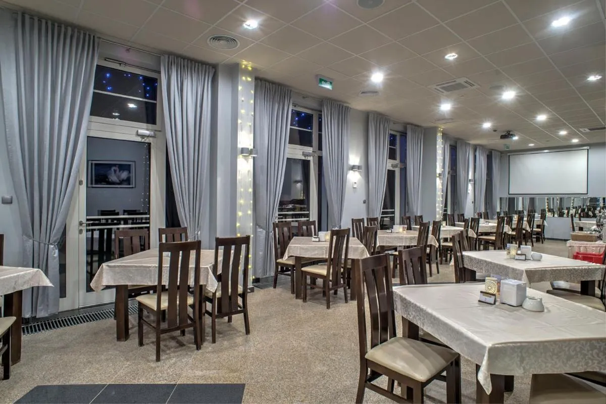 Restaurant/places to eat in Aparthotel Baltic Spa