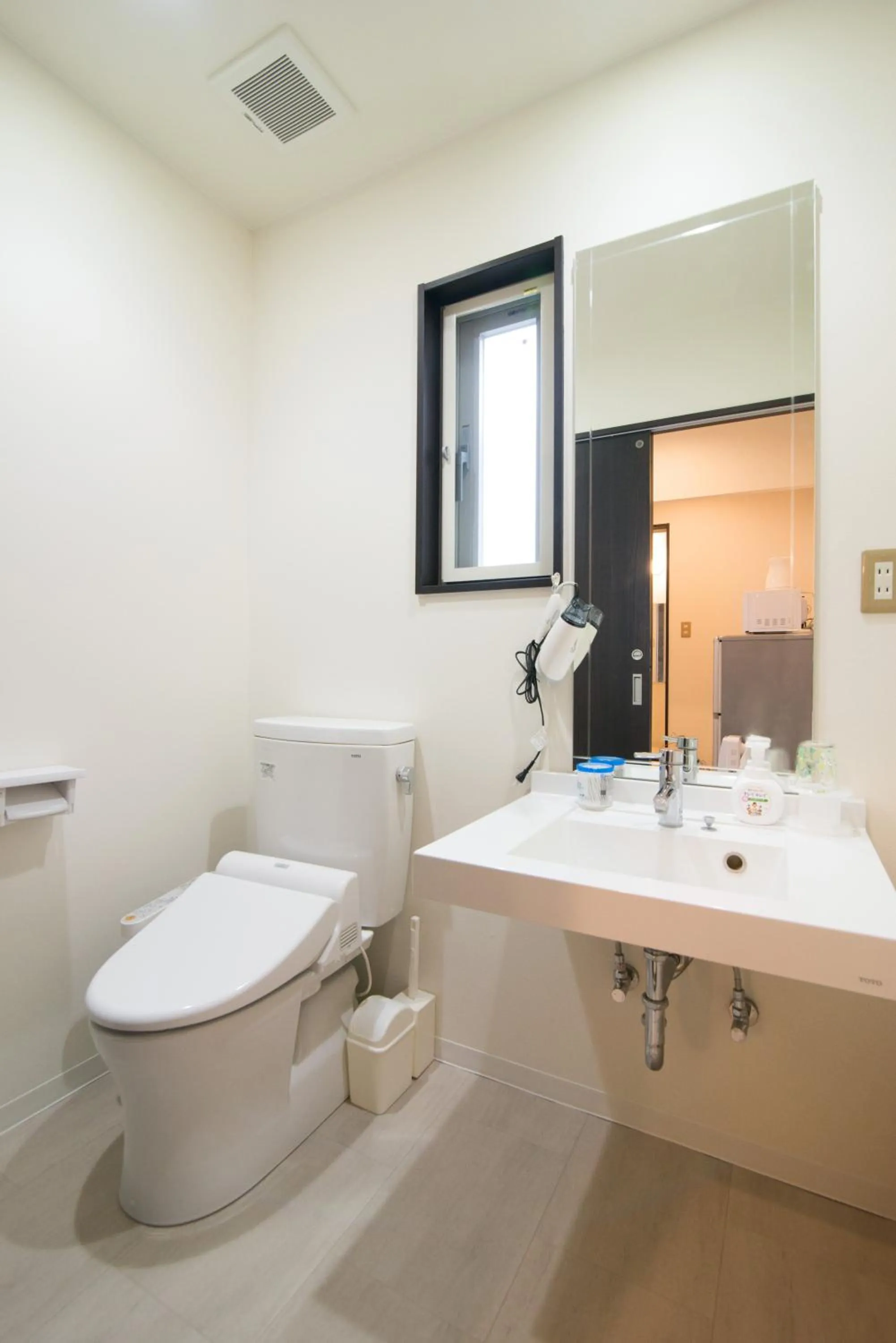 Photo of the whole room in ETAVIA Yufuinekimae