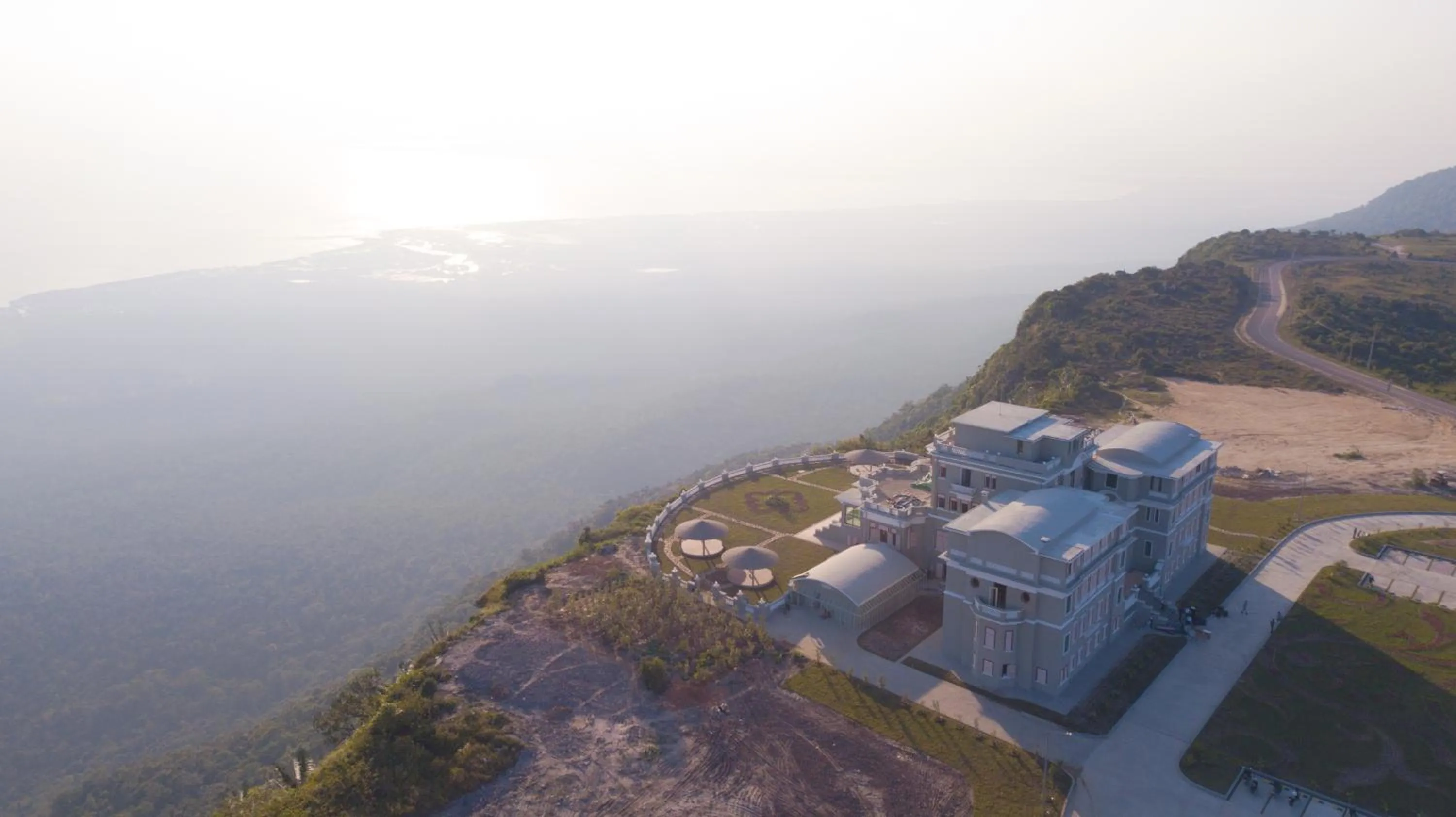Property building in Le Bokor Palace
