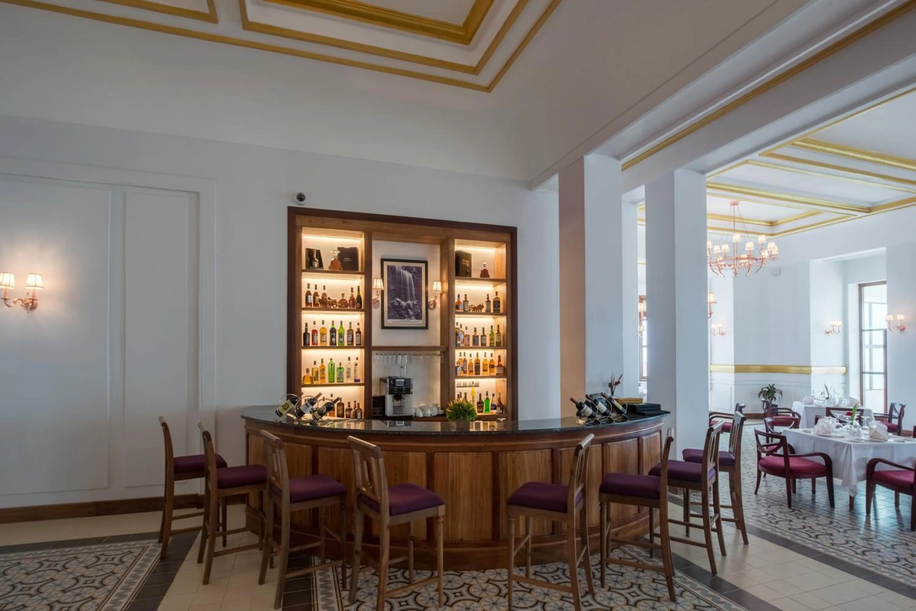 Lounge or bar in Le Bokor Palace
