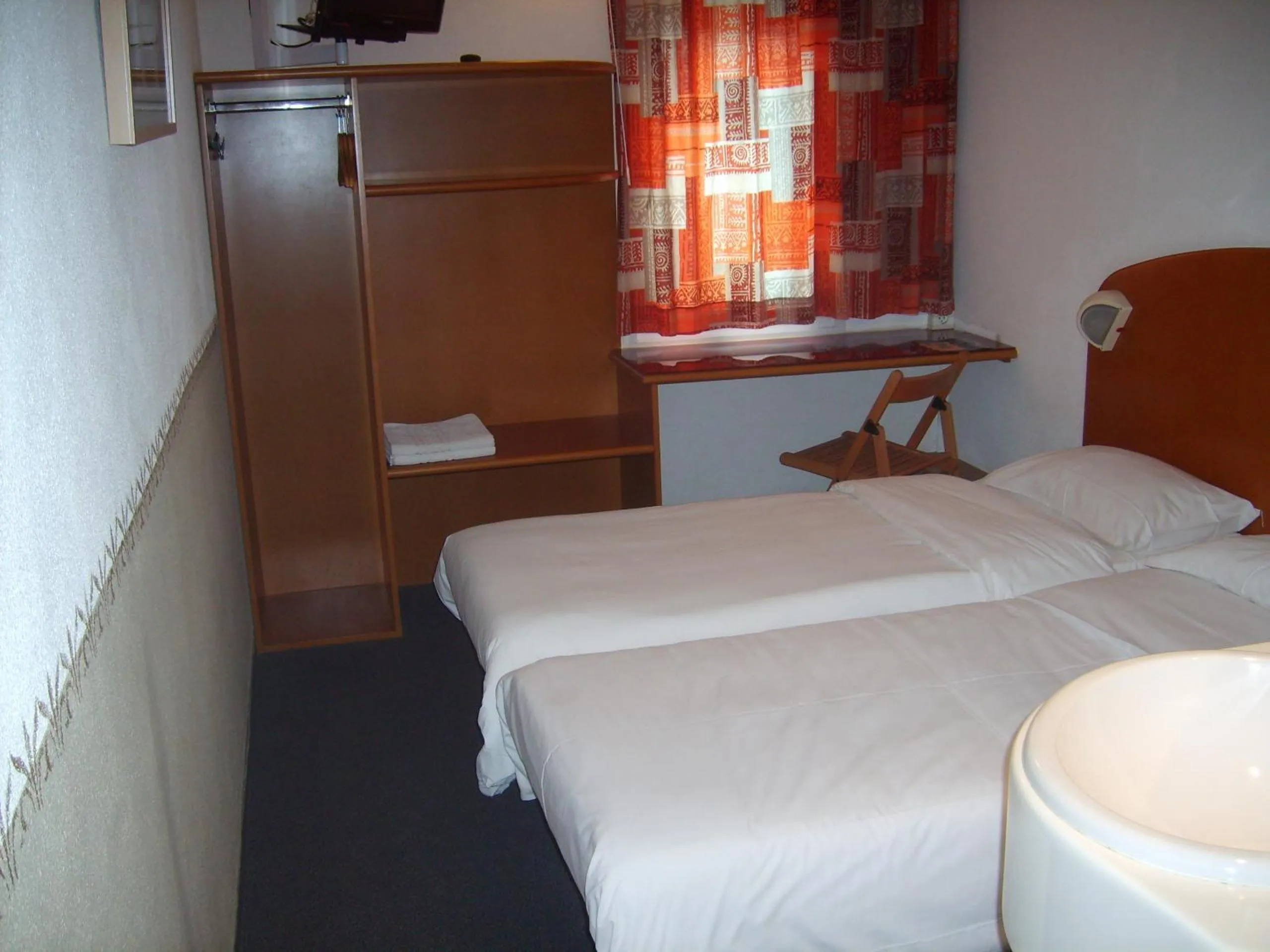 Bed in Quick Palace St Jean De Vedas - A709