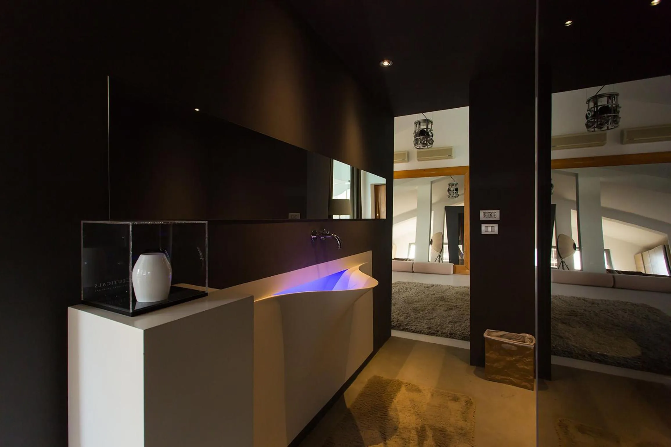 Toilet, Bed in Boutique Hotel Valsabbion