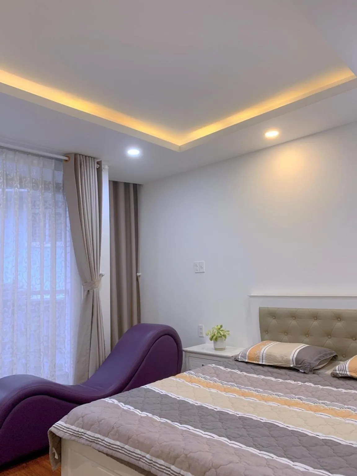 Bed in Tropical House