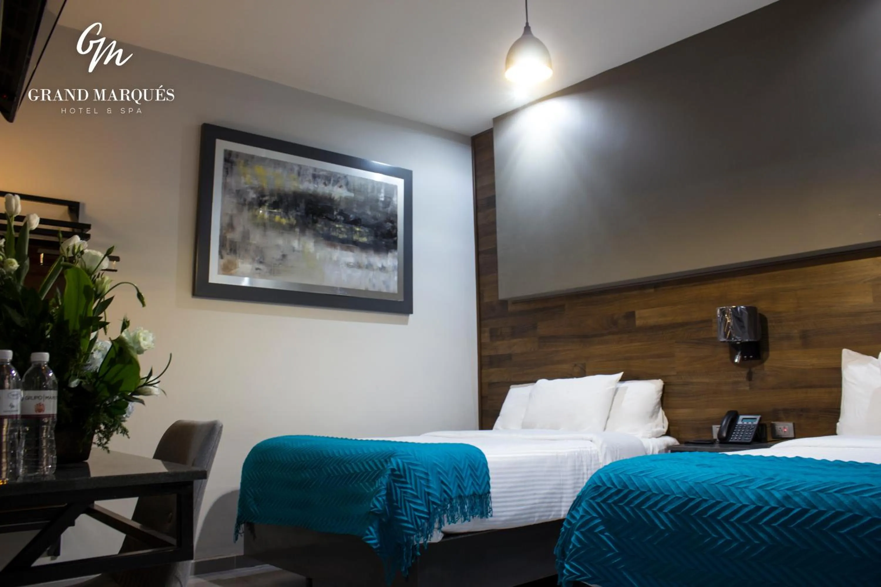 Bed in Grand Marques