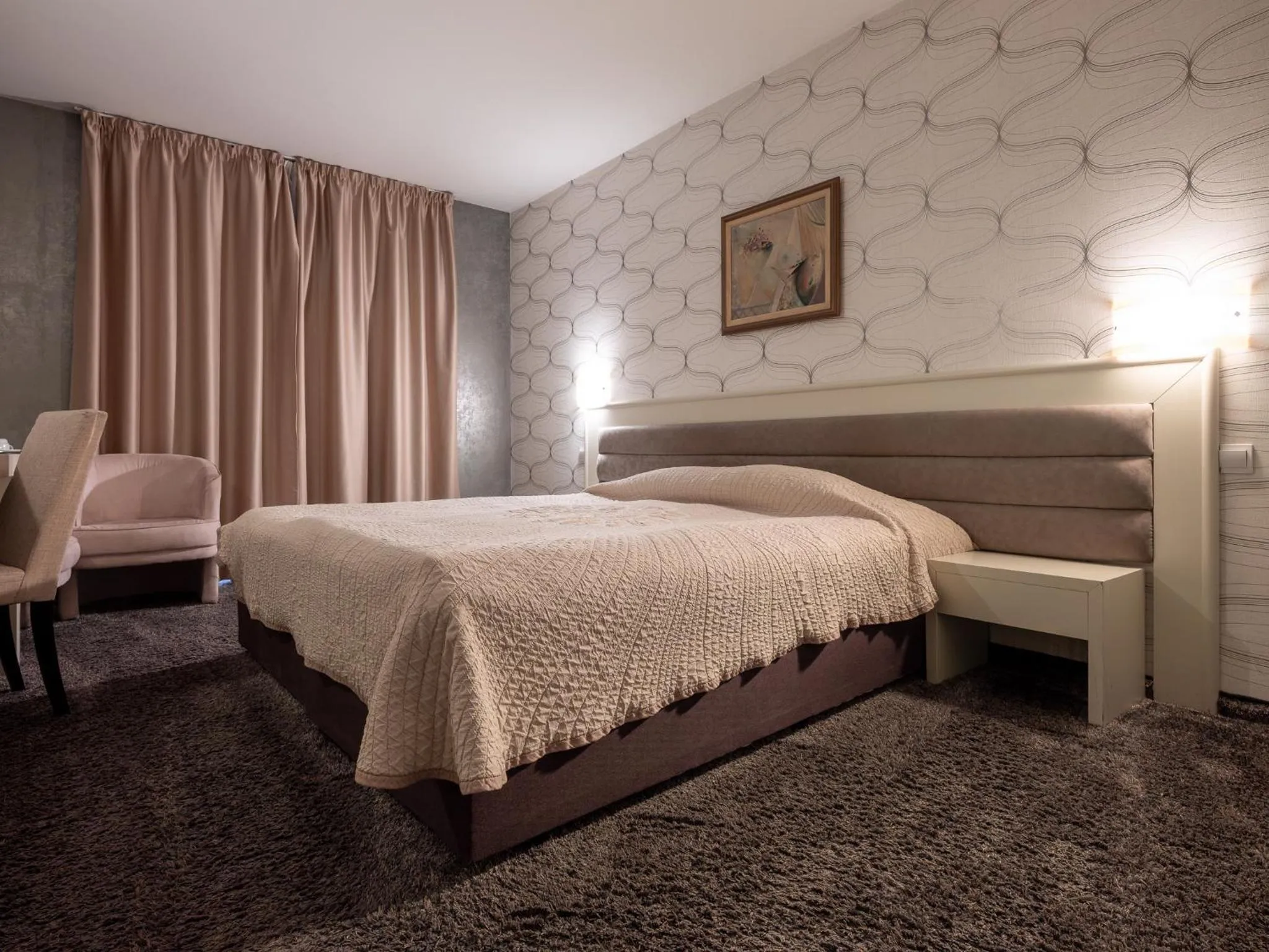 Bed in Hotel Concorde