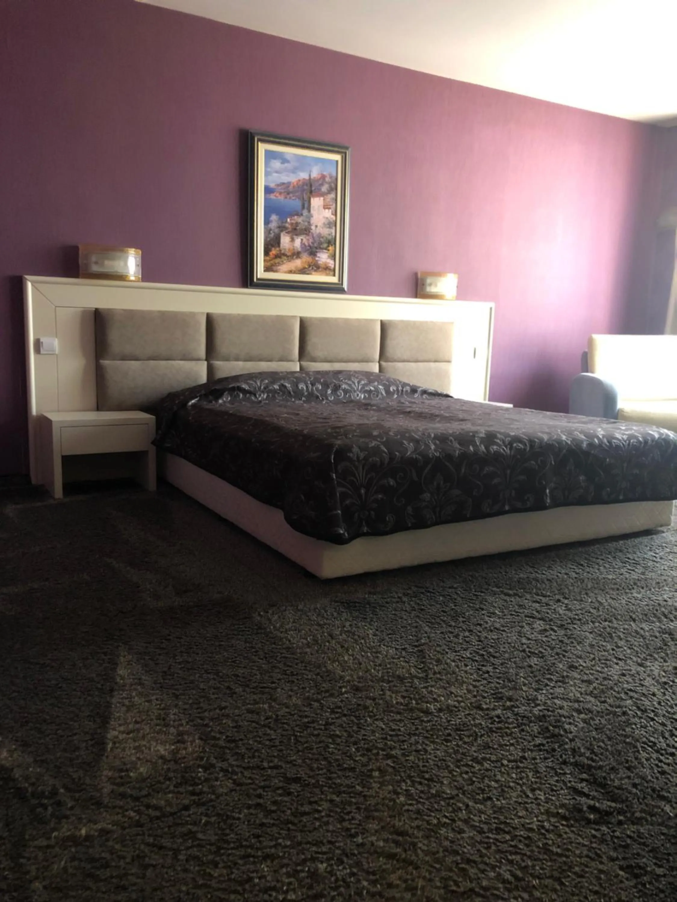 Bed in Hotel Concorde