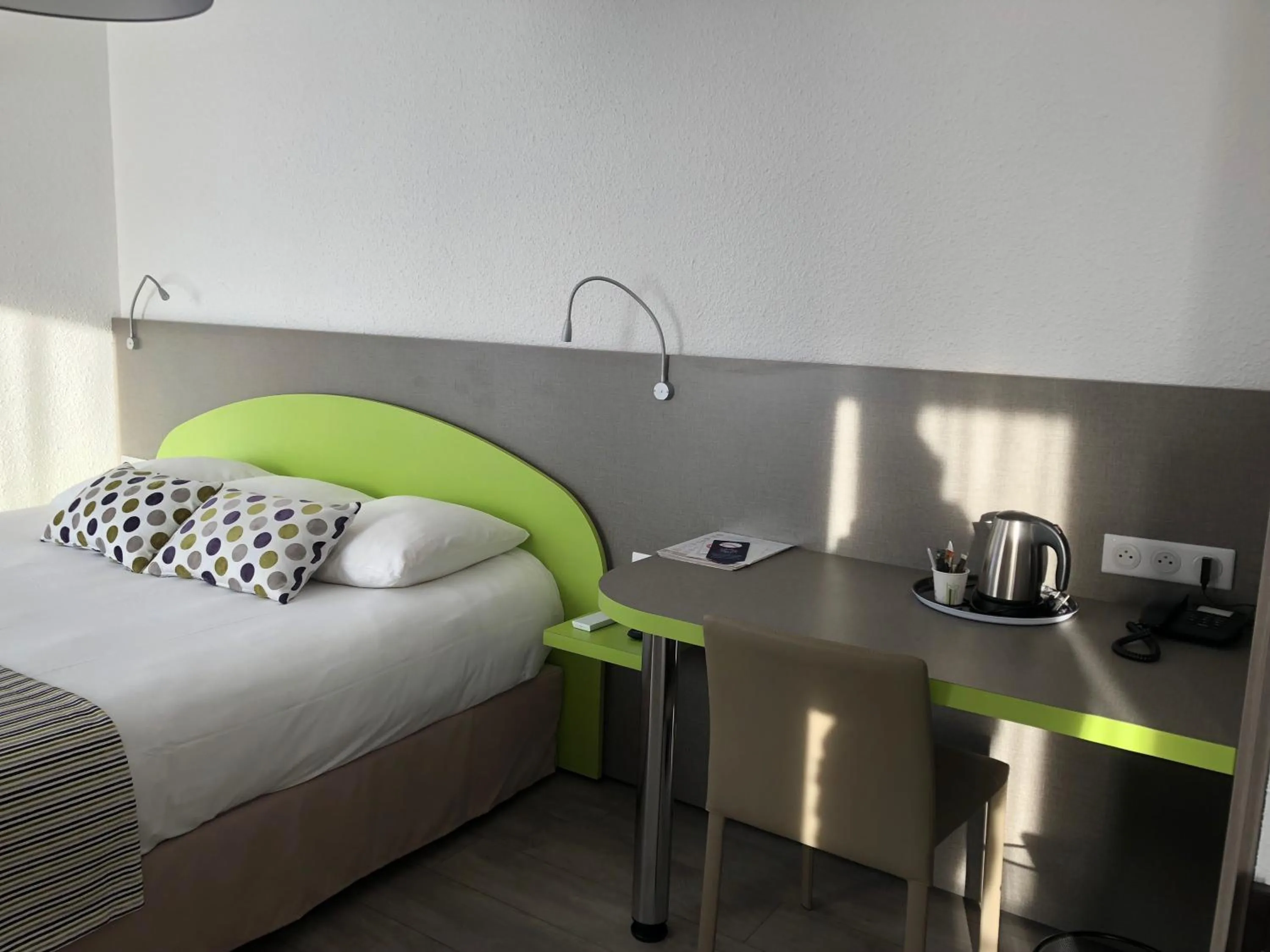 View (from property/room), Bed in Les Tilleuls Montbeliard Sud Audincourt