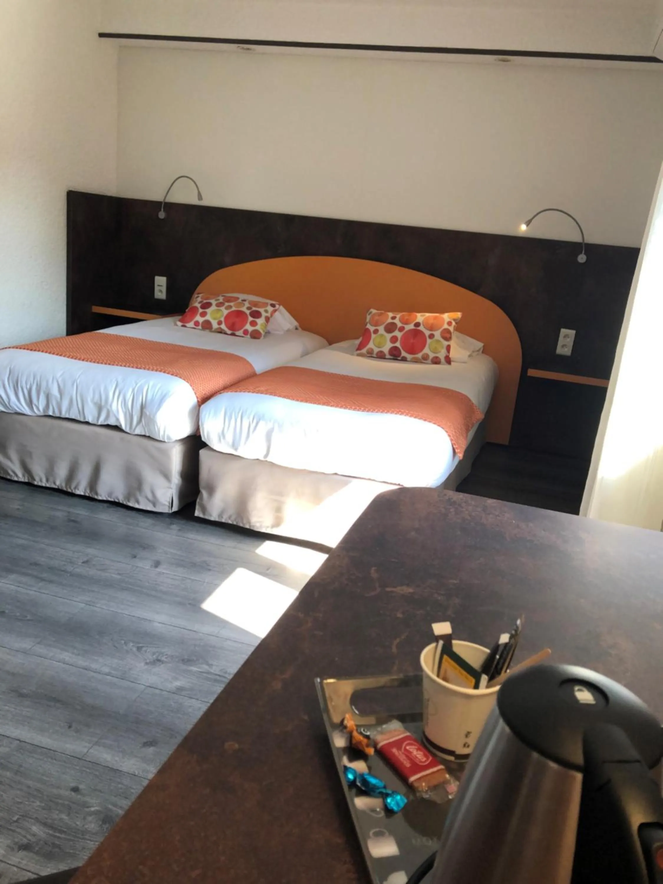 Bedroom, Bed in Les Tilleuls Montbeliard Sud Audincourt