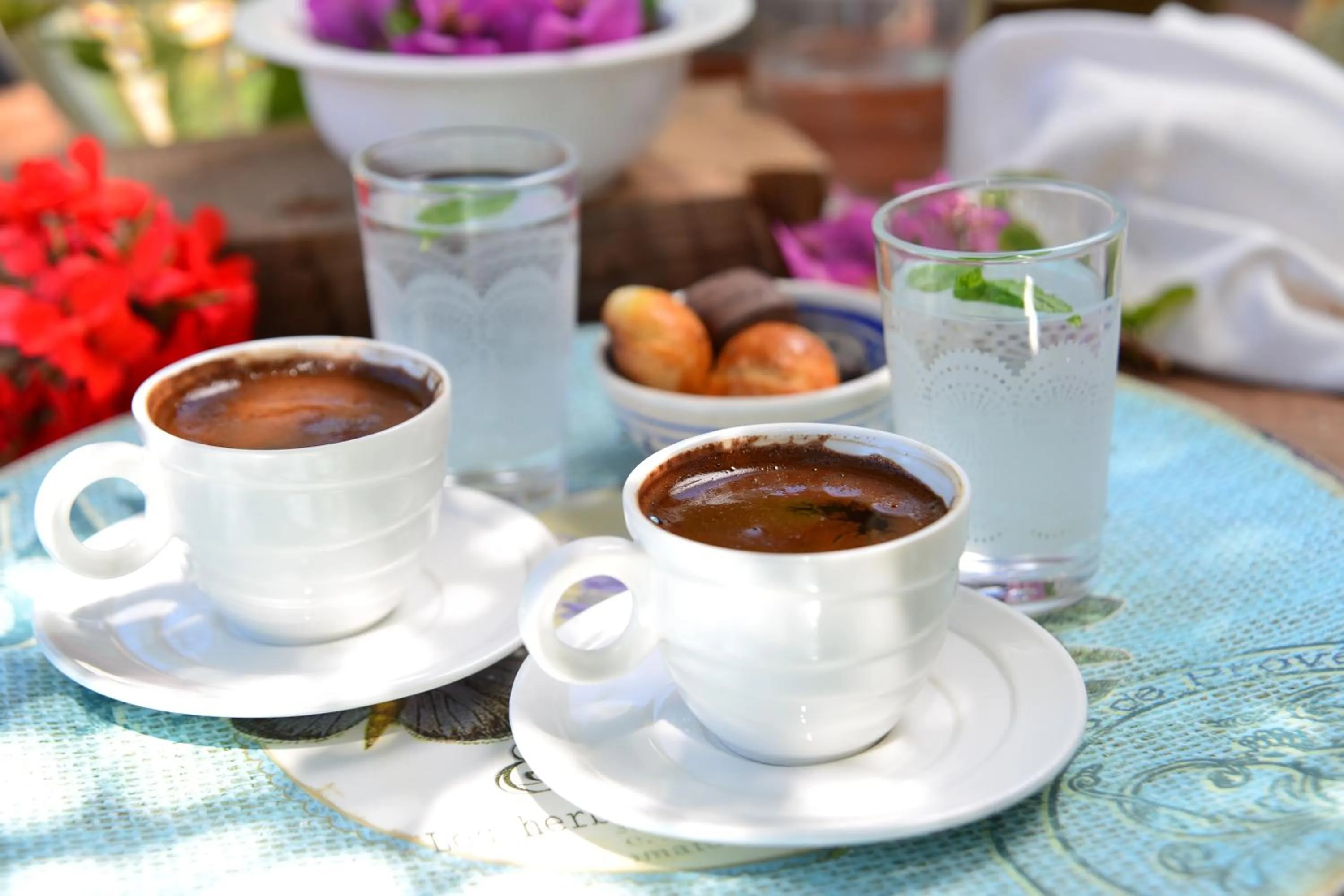 Drinks in Zephyros Hotel