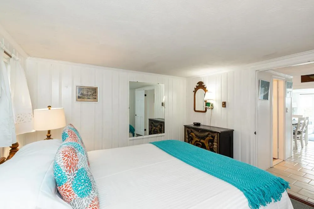 Bed in The Masthead Resort