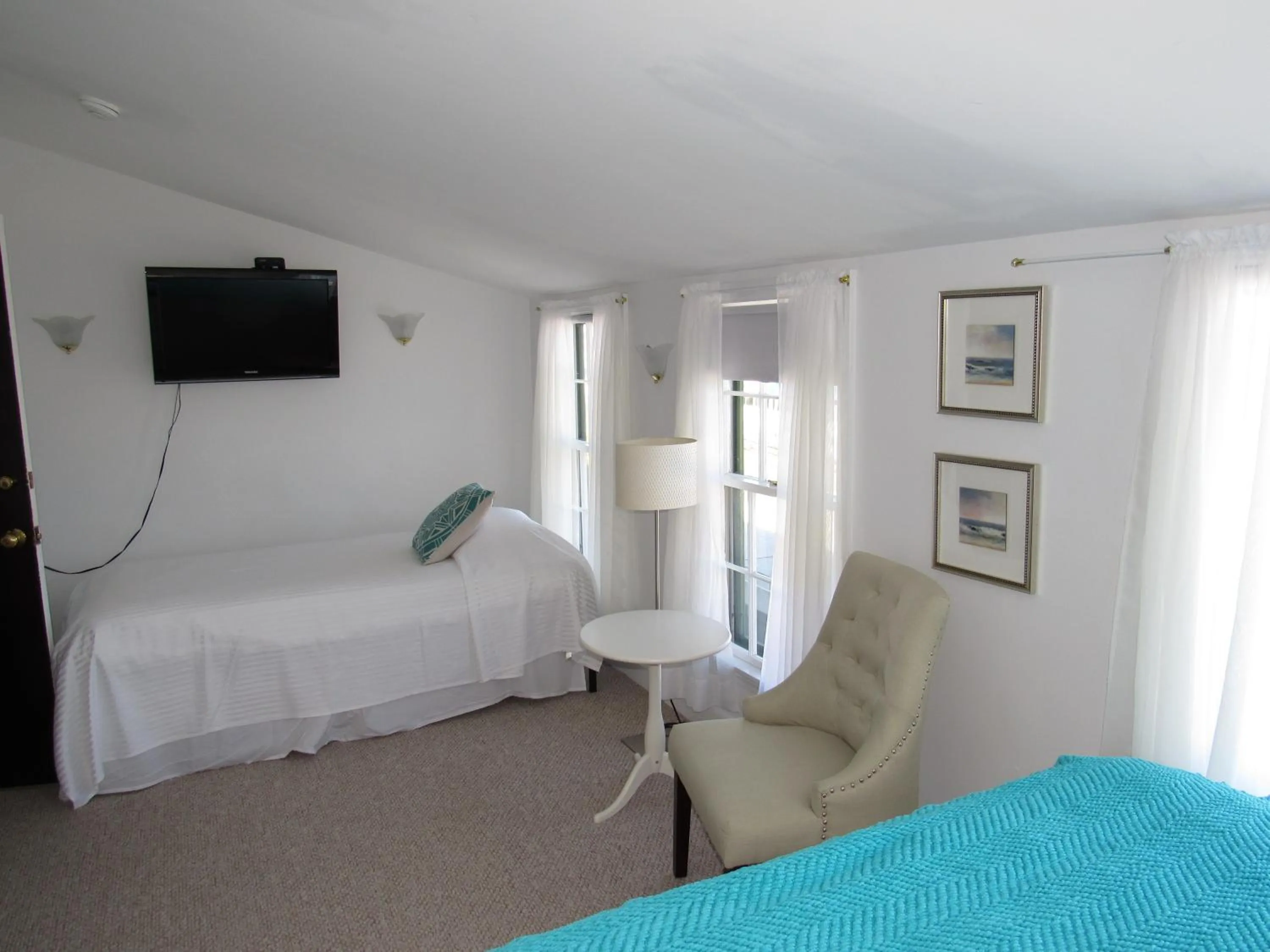 Day, Bed in The Masthead Resort