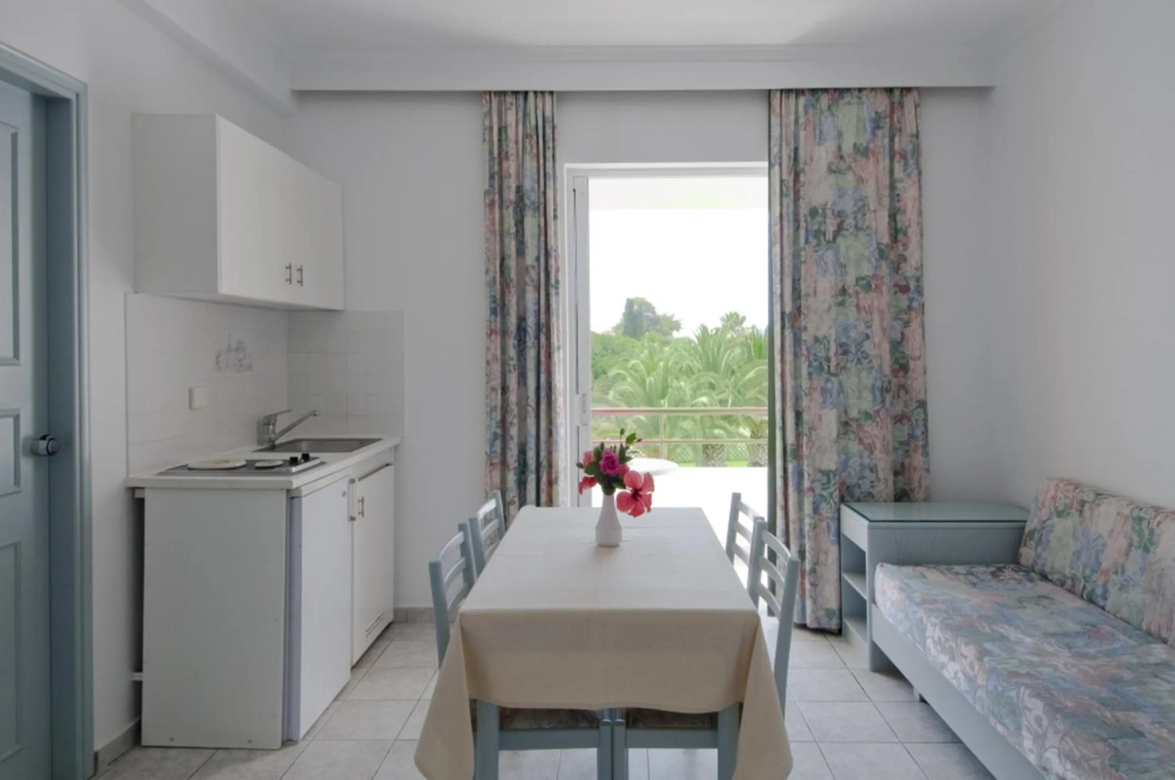 Bedroom in Alexandra Beach