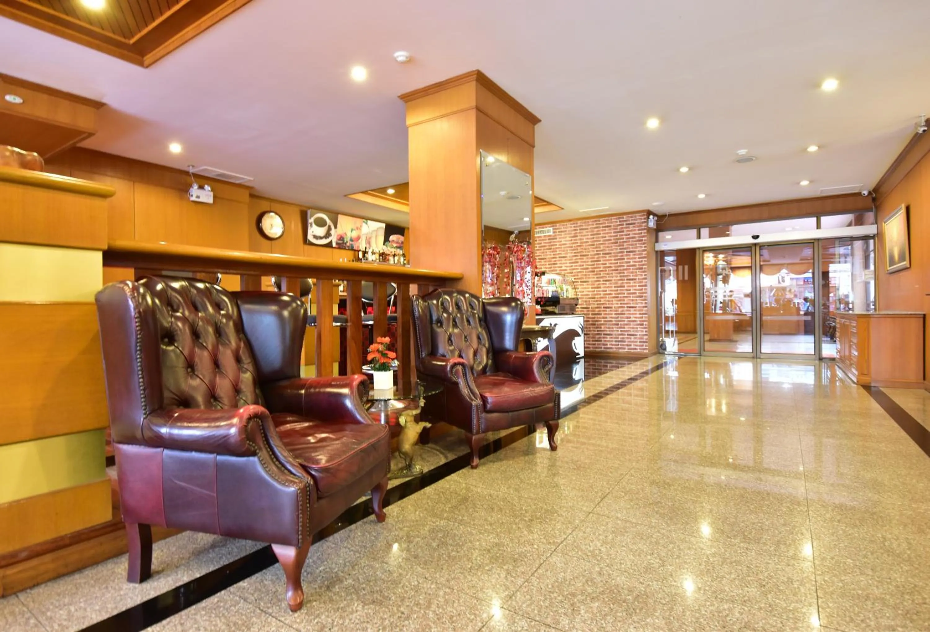 Lobby or reception in Dynasty Inn Pattaya