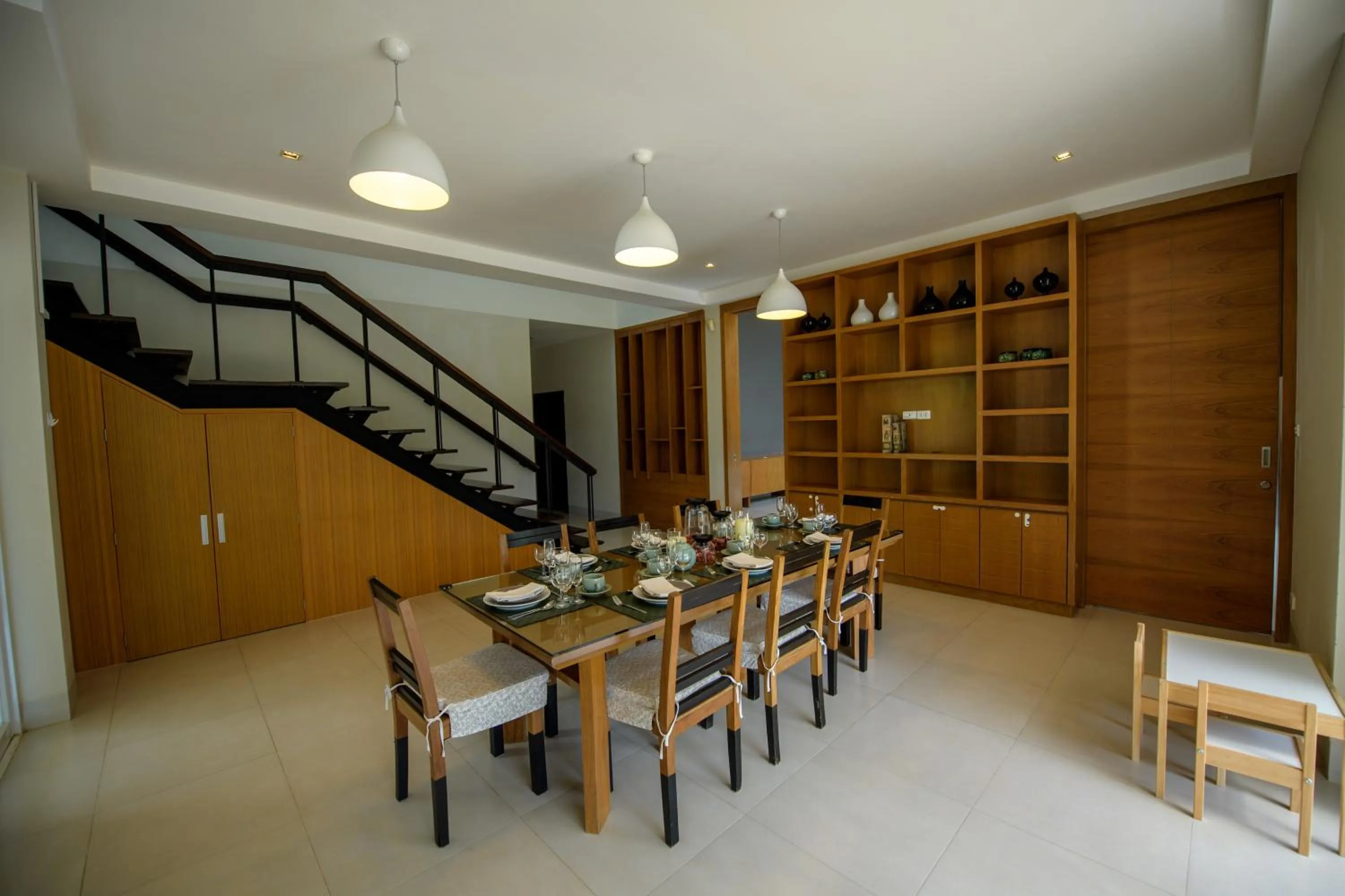 Dining area in Villa Kanwara