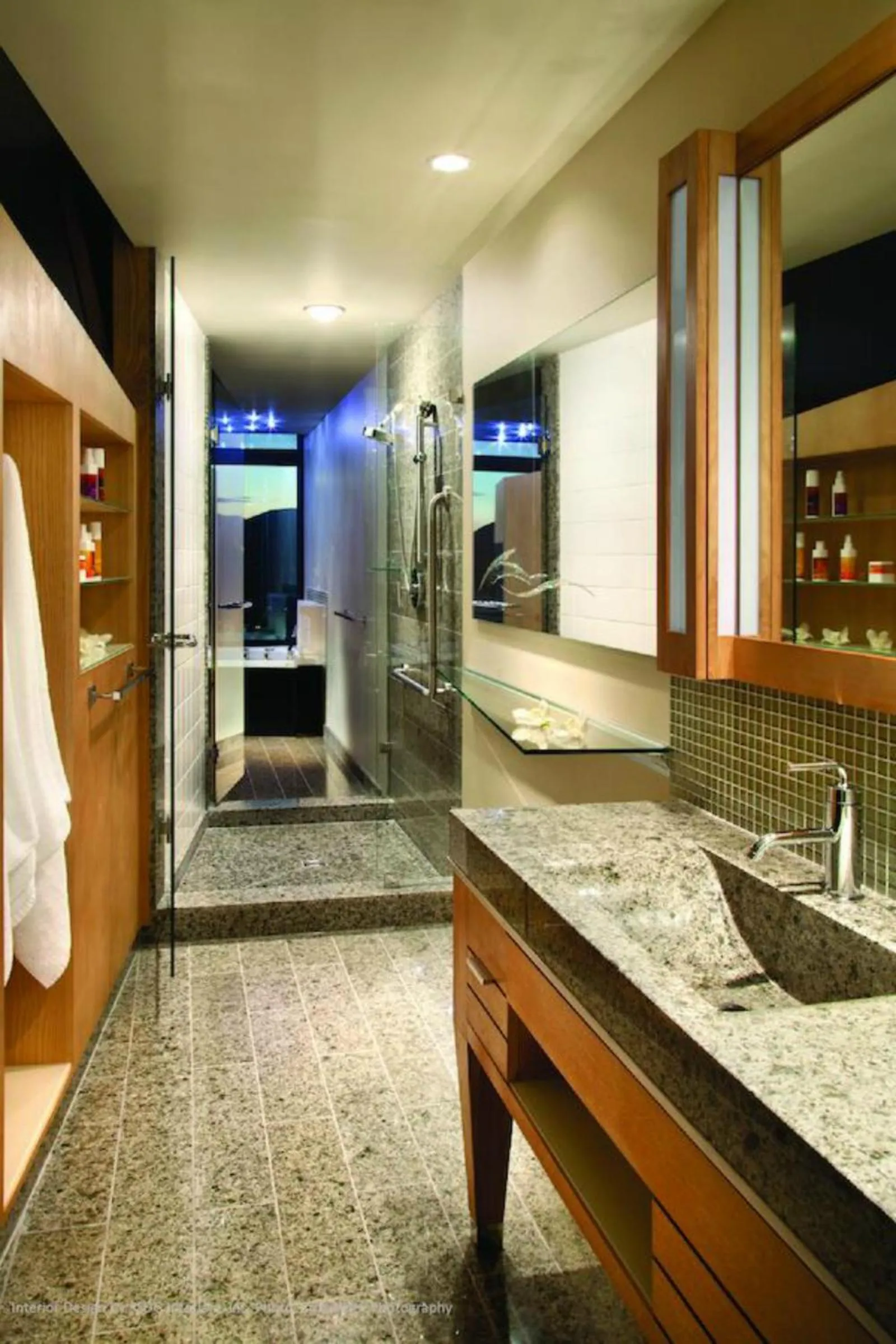 Shower in Sparkling Hill Resort and Spa - Adults-Only Resort
