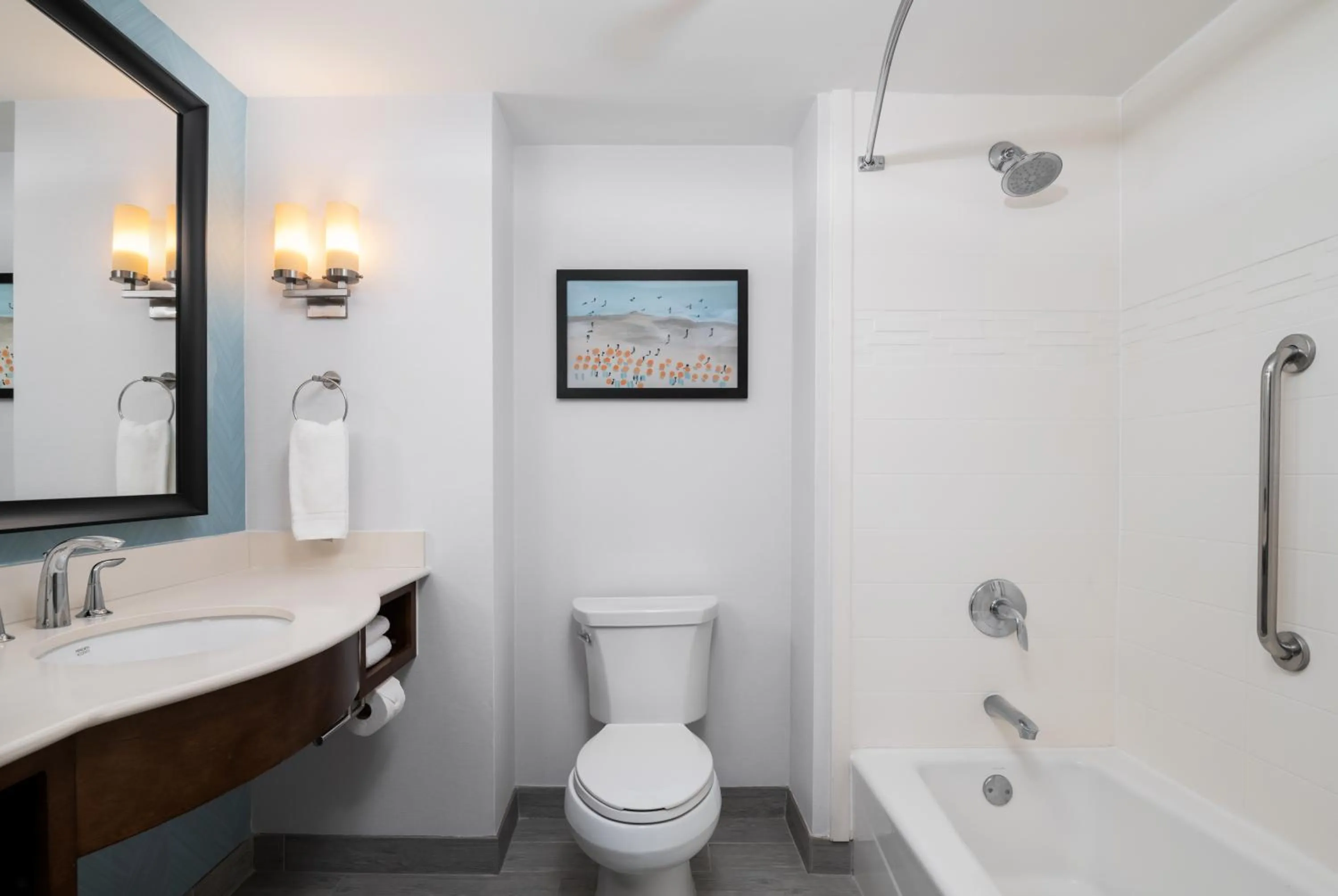 Bath in Hilton Garden Inn Daytona Beach Oceanfront