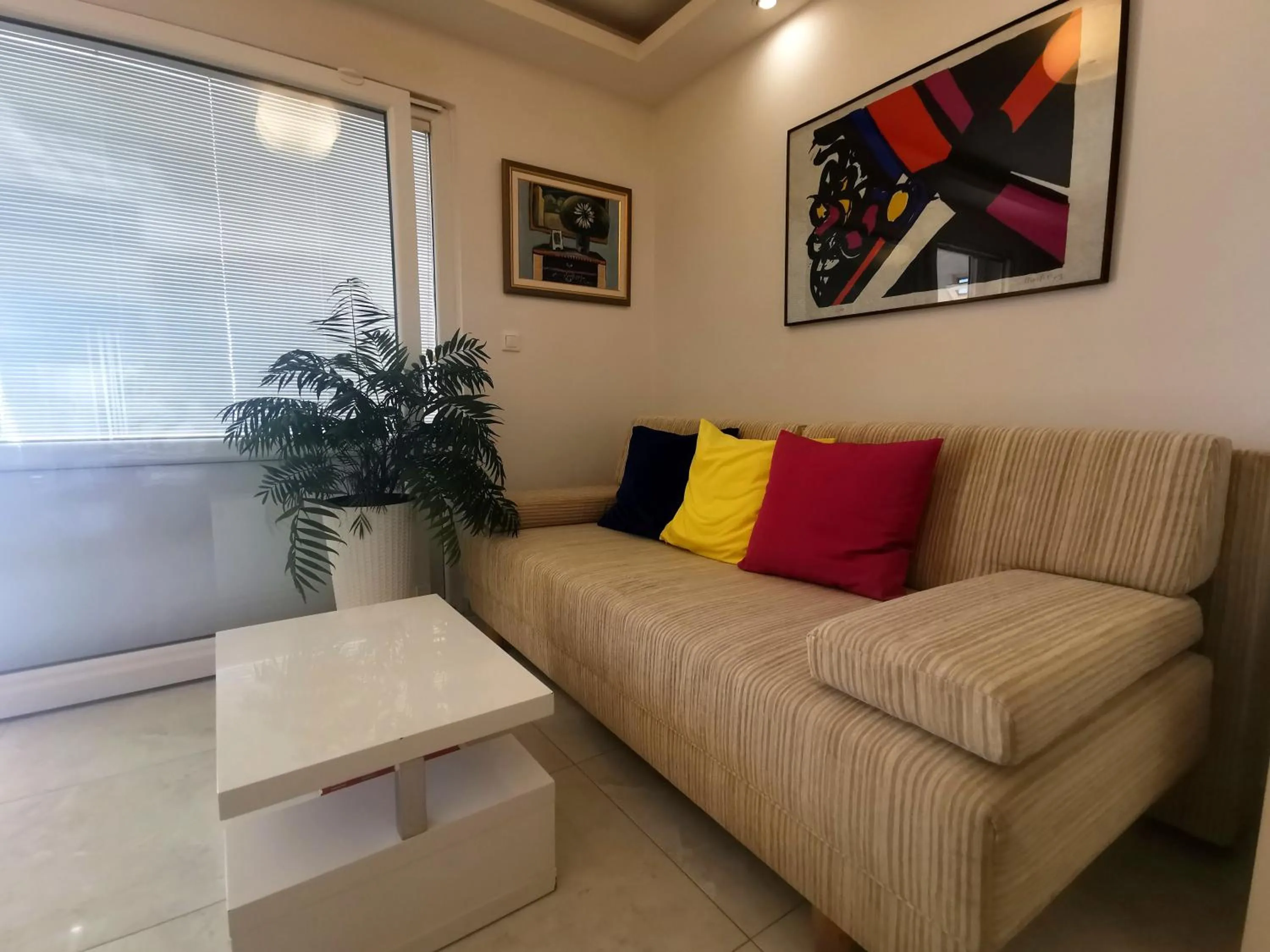 Living room in Kate's Place