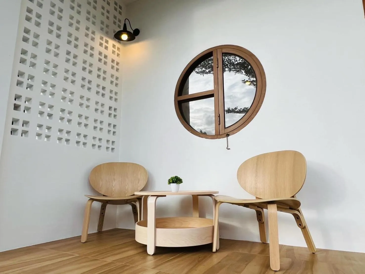 Seating area in I-Lay House Koh Kood