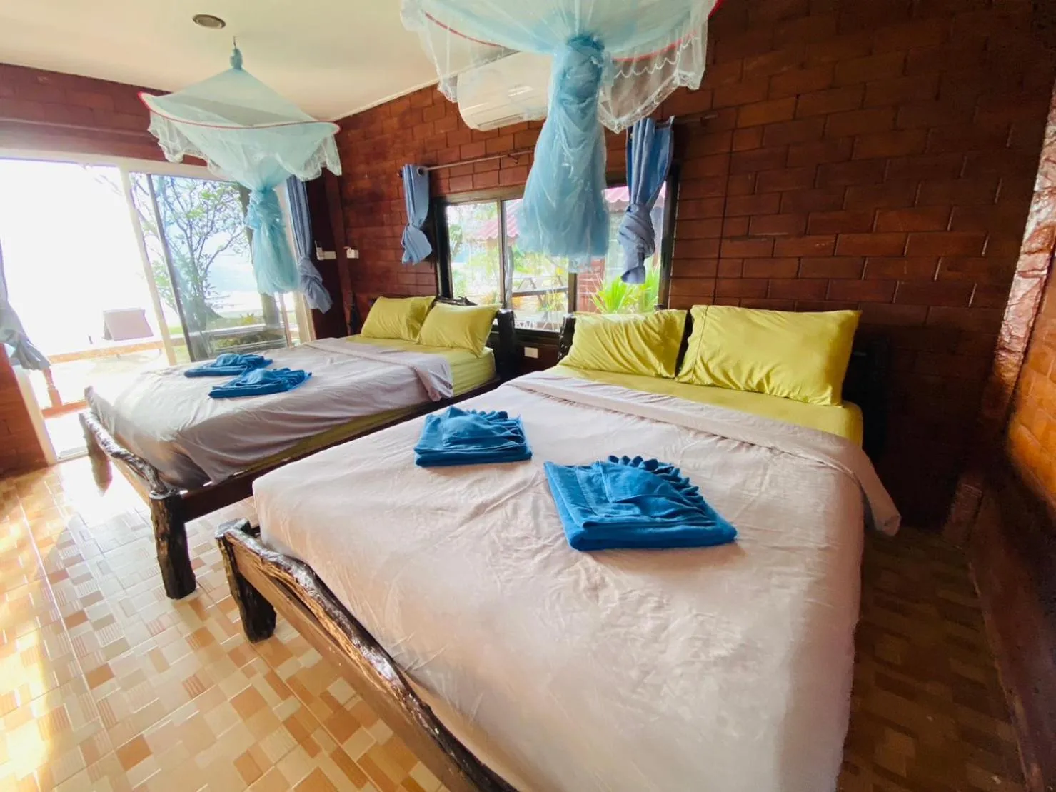 Bed in I-Lay House Koh Kood