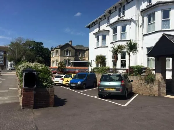 Facade/entrance in Hotel Victoria