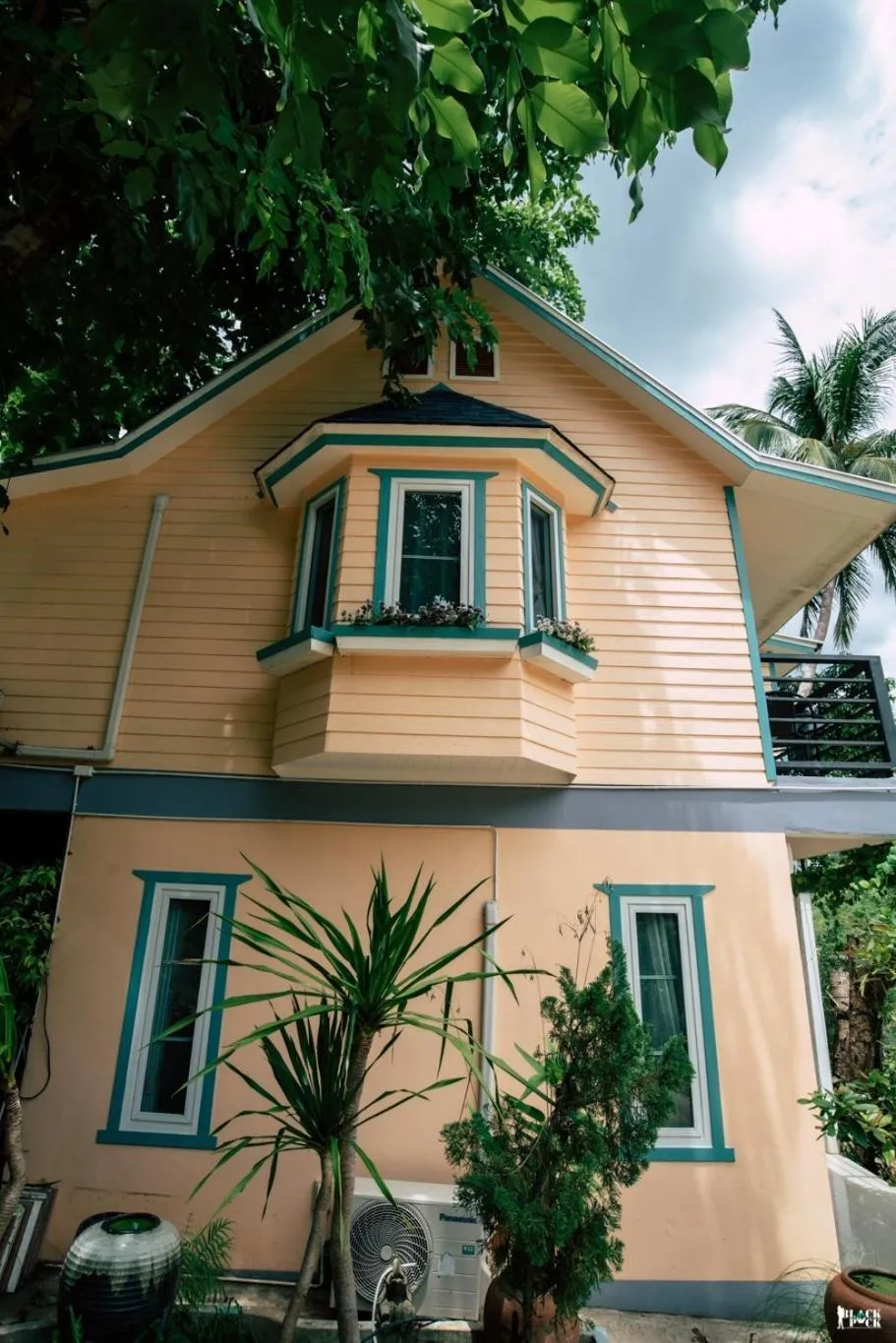 ชอว์ งาทอง รีสอร์ต Chor Ngar Thong Erawan Kanchanaburi