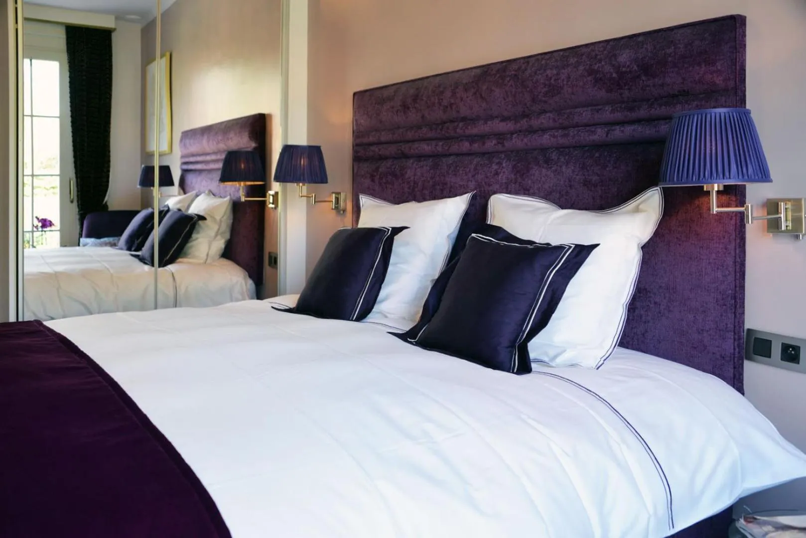 Bed in Notarishuis Beveren B&B