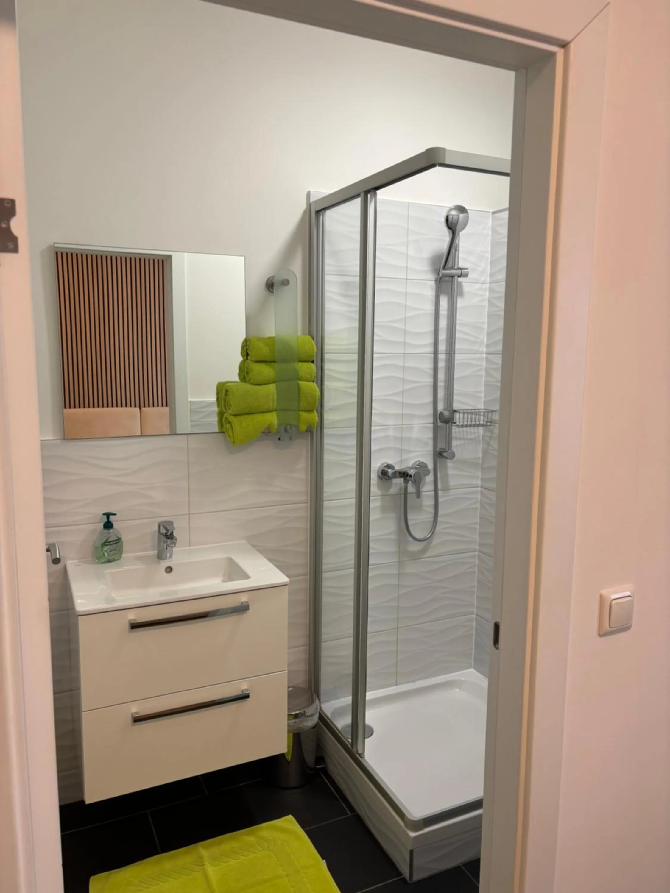 Bathroom in Hotel Garni Ilys Inn