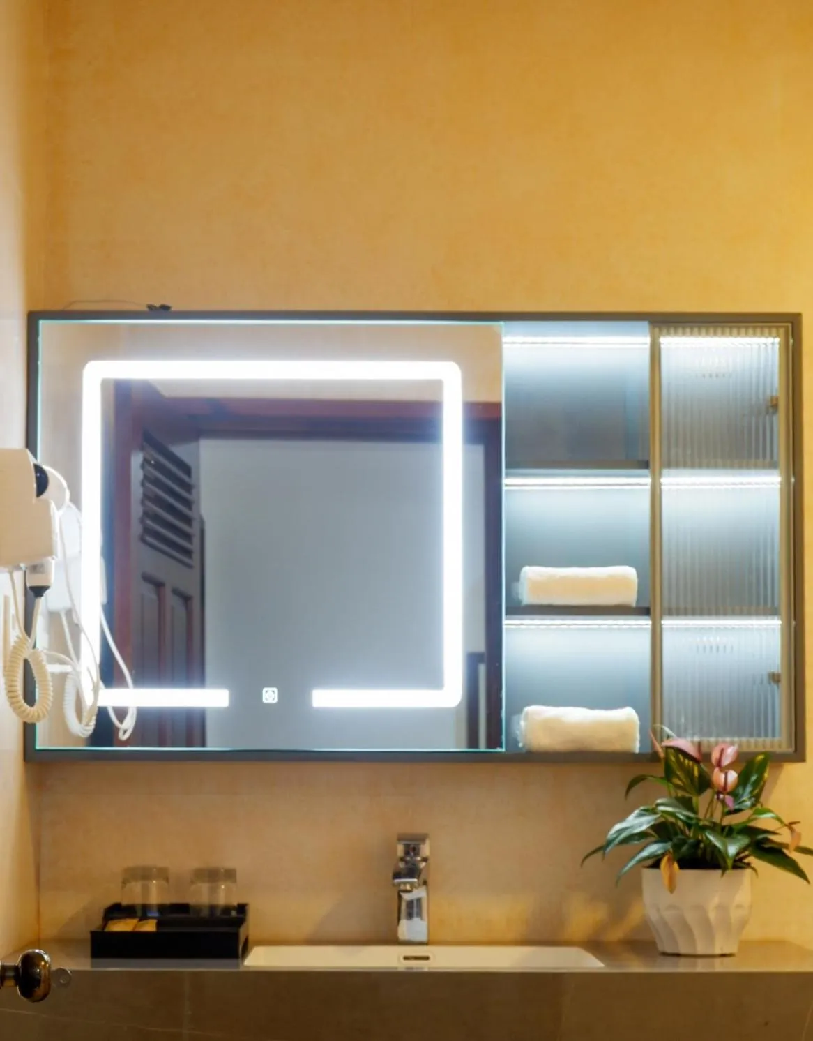 dryer in Tasme Hotel