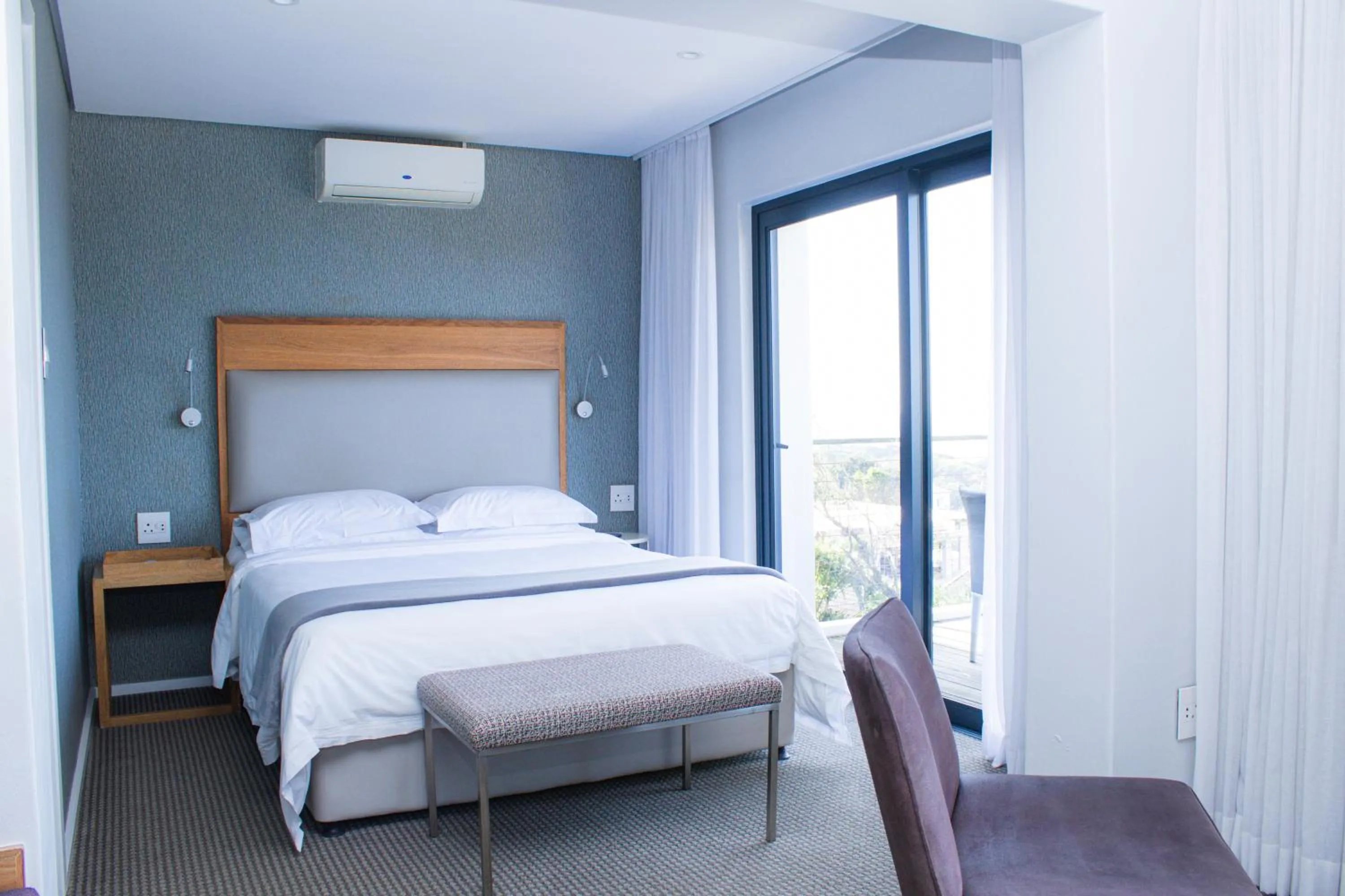 Bed in Ocean Vista Boutique Guest House