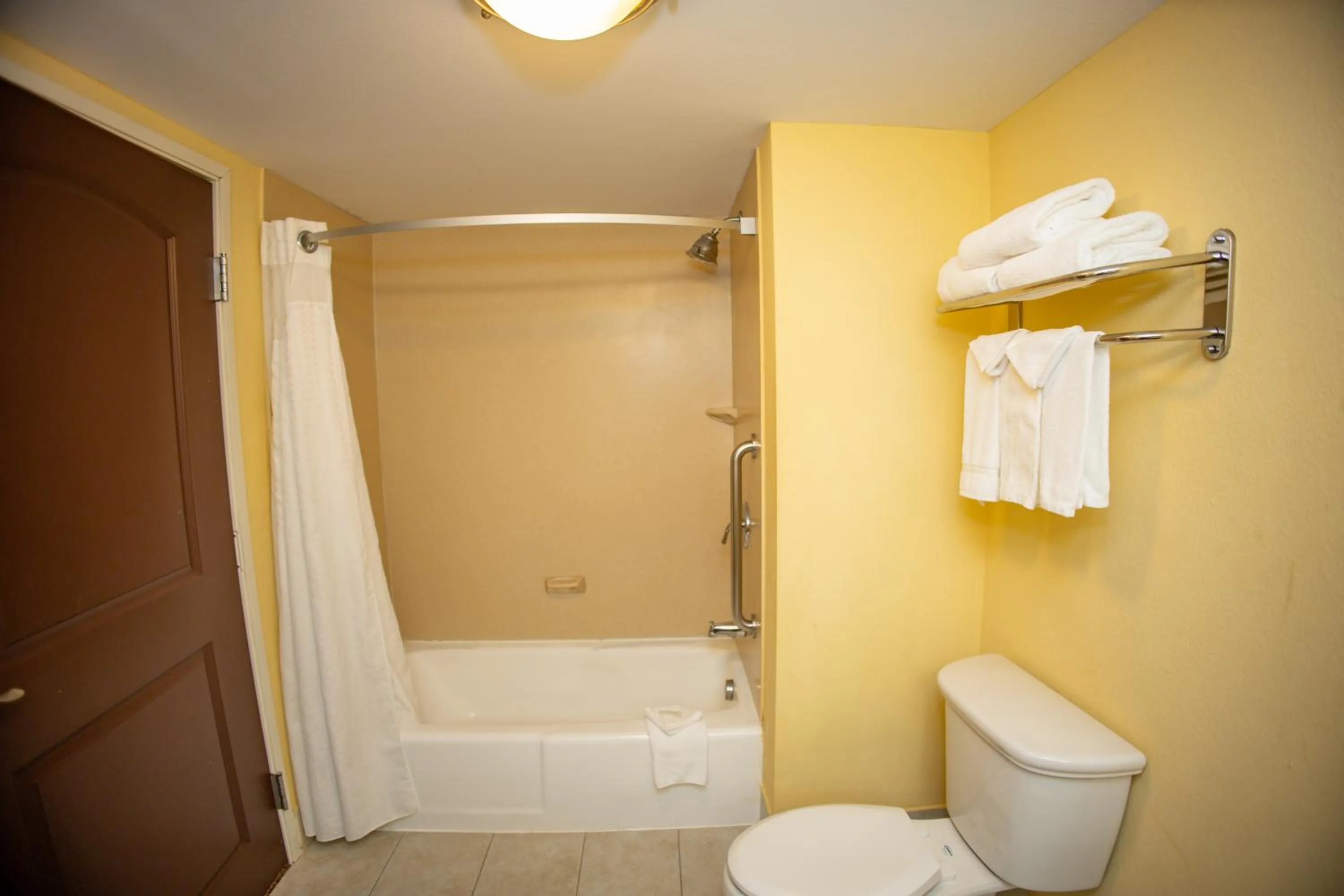 Bathroom in Hotel Gurnee