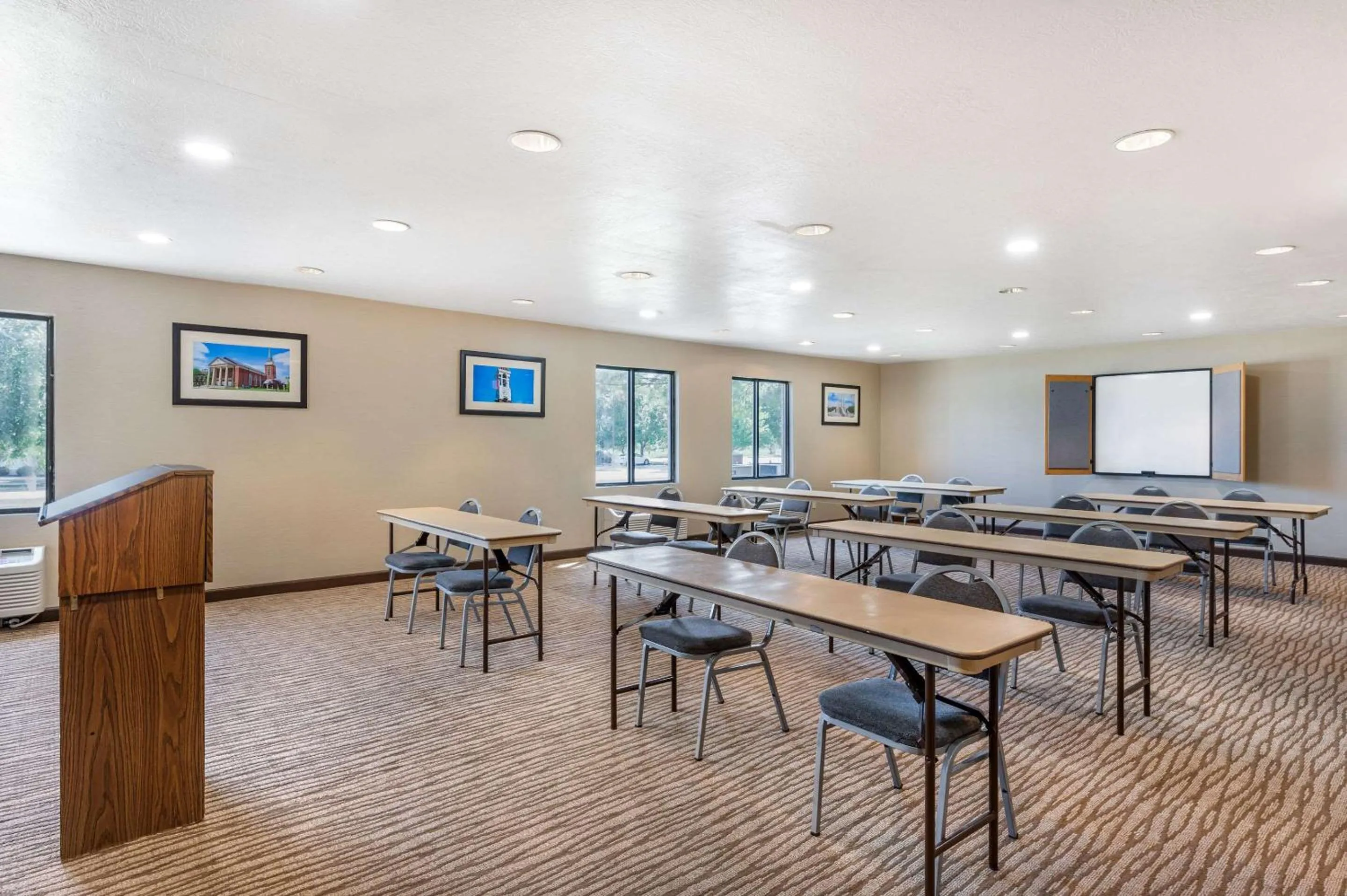 Meeting/conference room in Comfort Inn Lafayette I-65