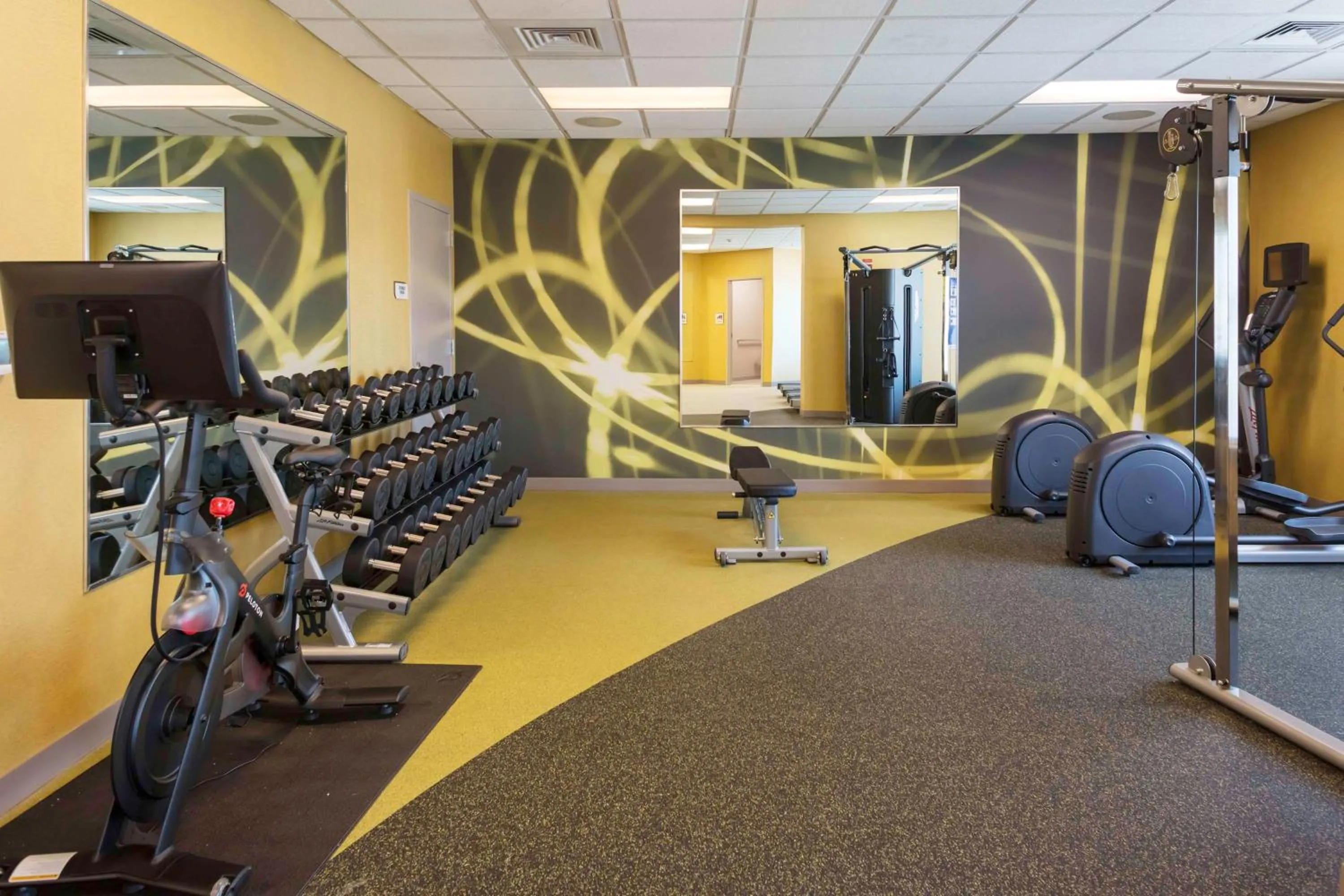 Fitness centre/facilities in Hilton Garden Inn Roanoke Rapids