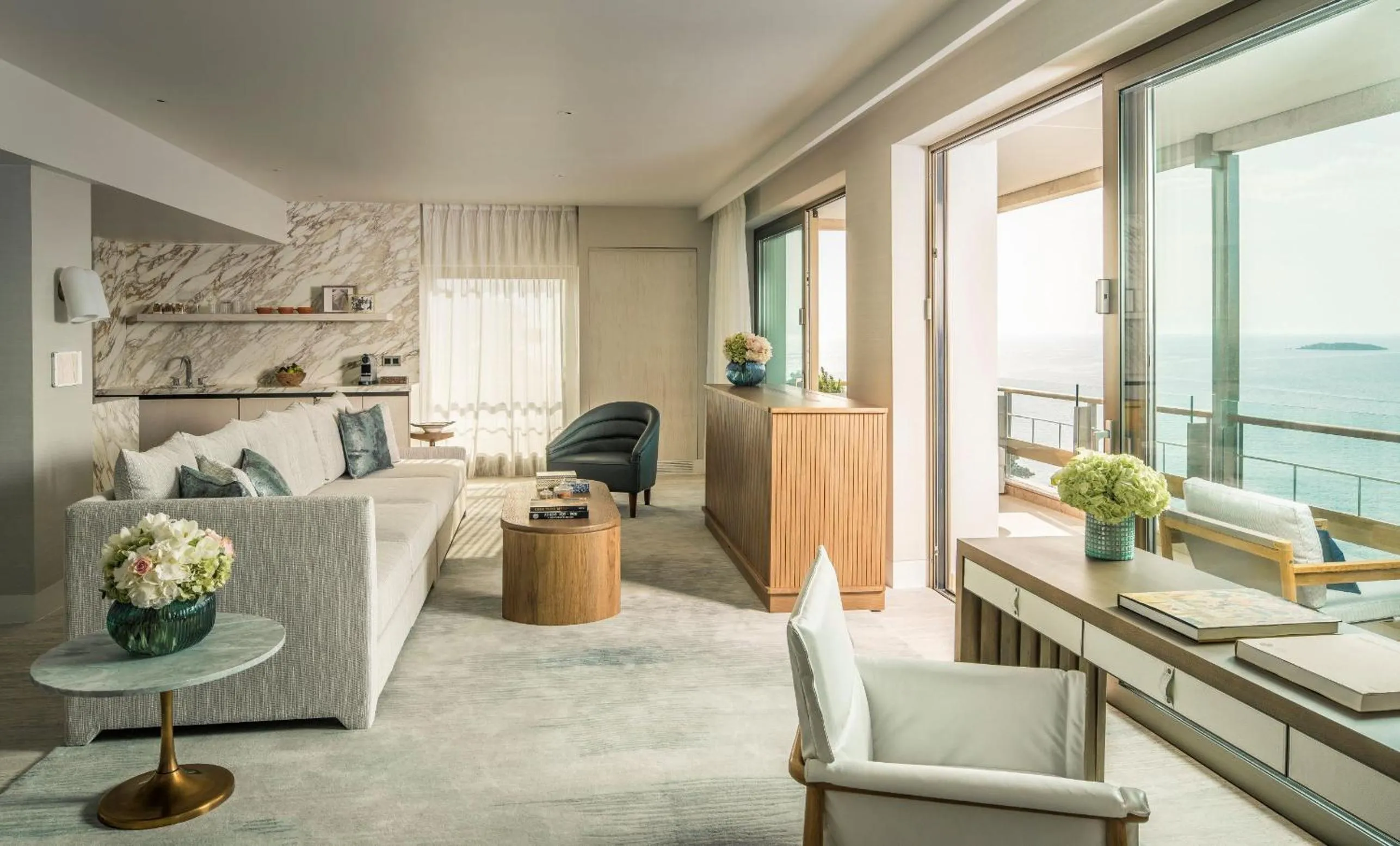 Living room in Four Seasons Astir Palace Hotel Athens