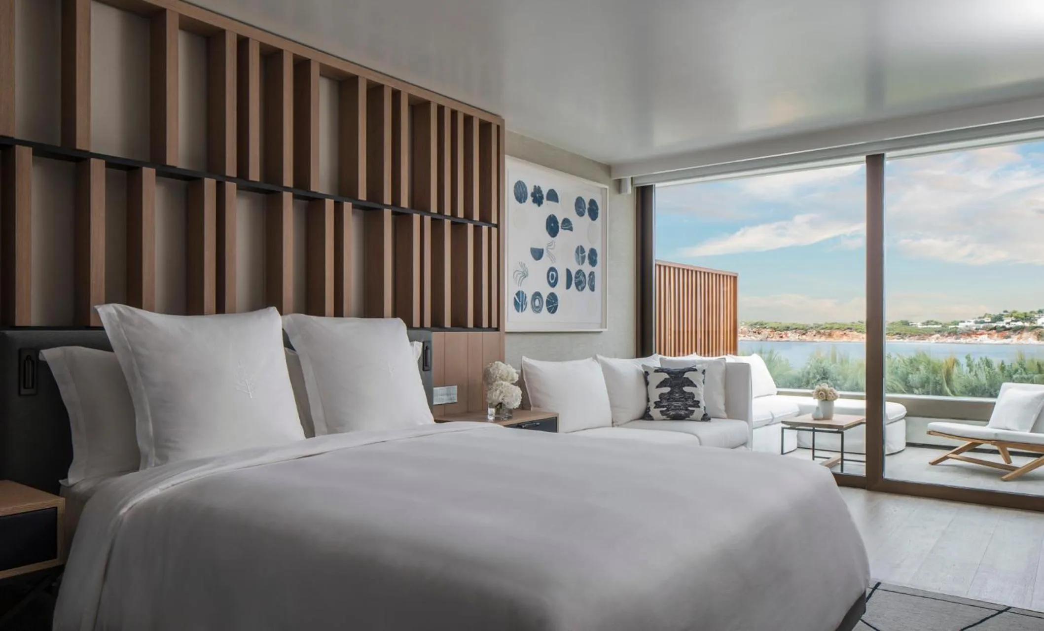 Balcony/Terrace, Bed in Four Seasons Astir Palace Hotel Athens