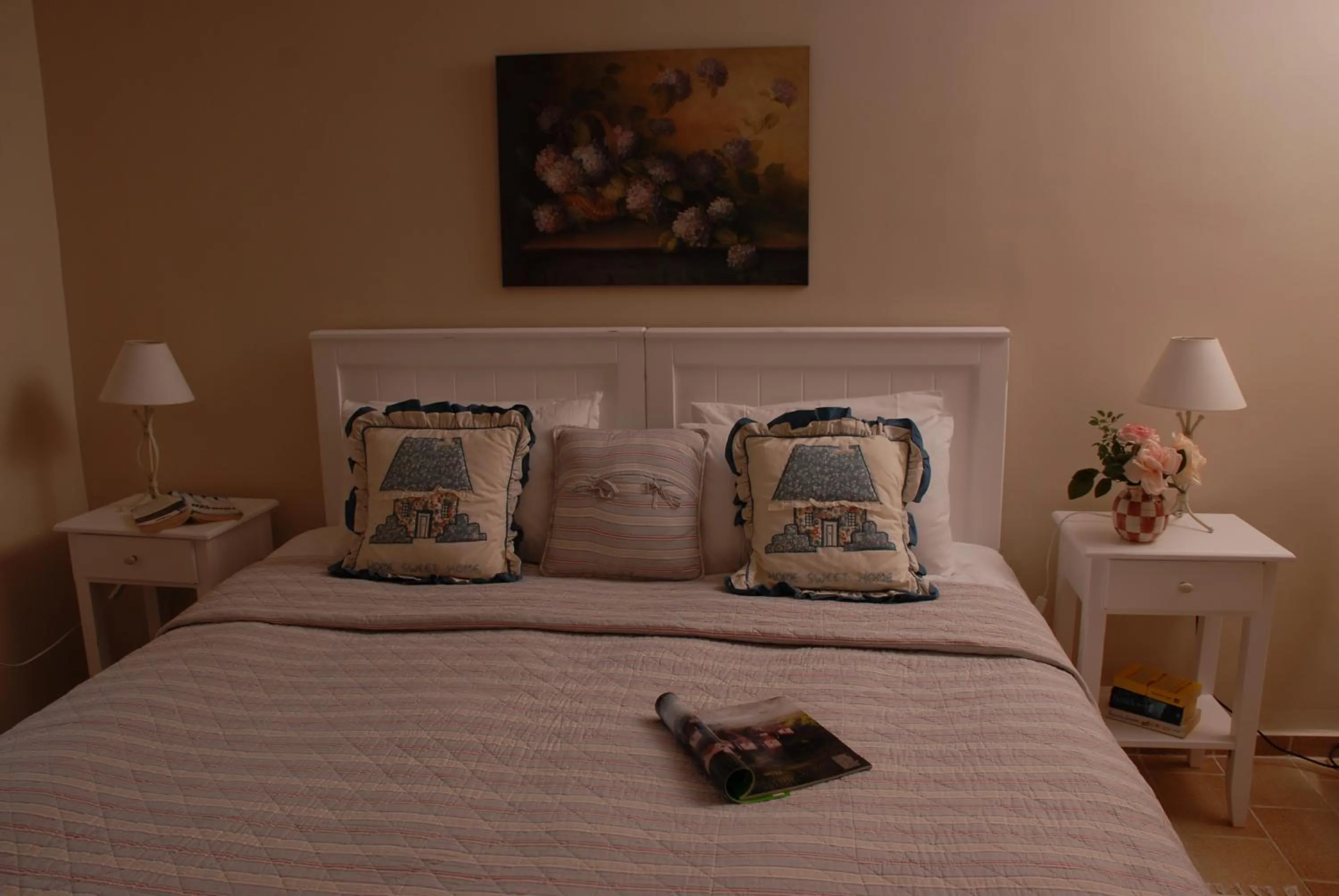 Bedroom, Bed in Amboula Beach Apartments