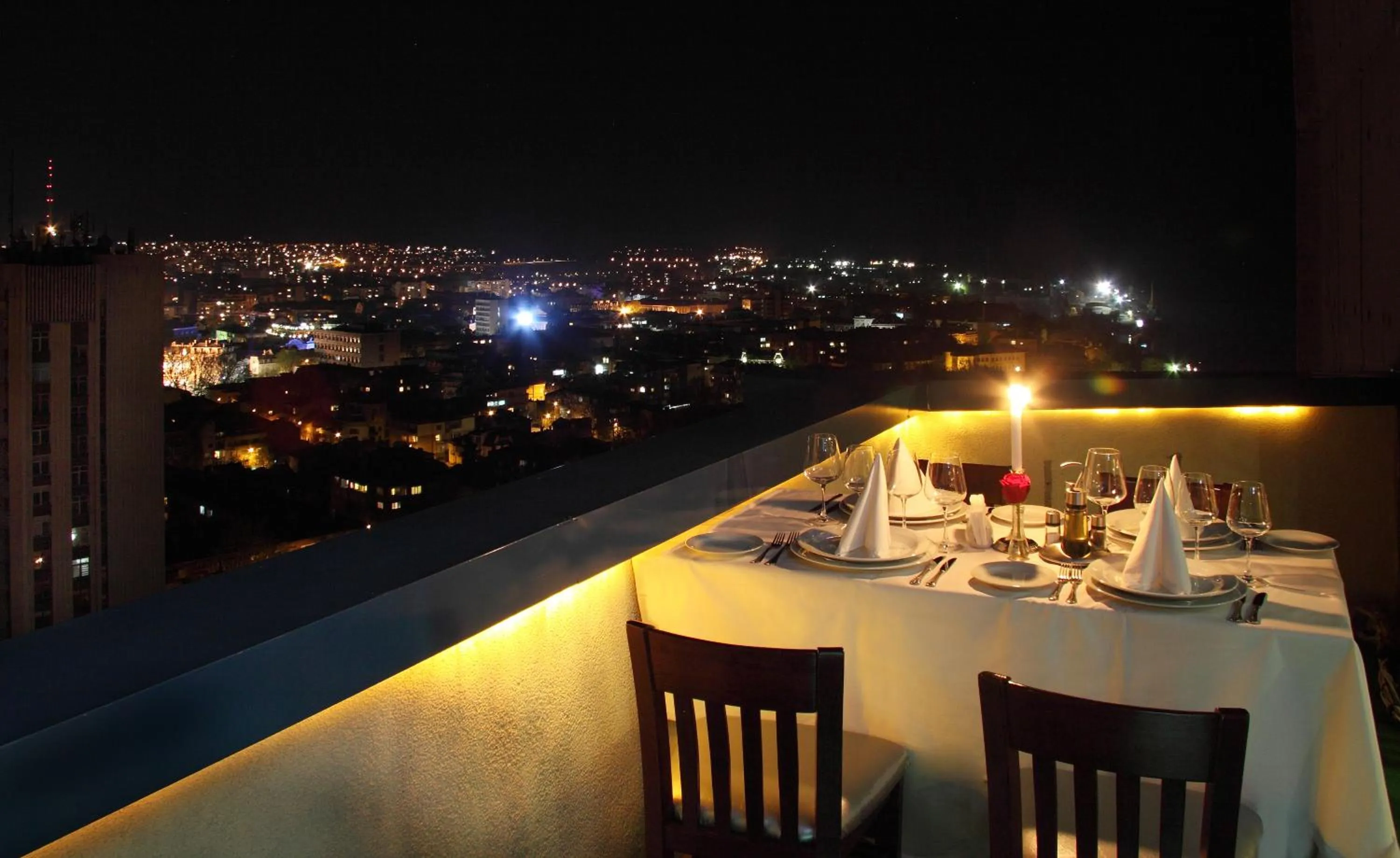 Restaurant/places to eat in Grand Hotel Riga