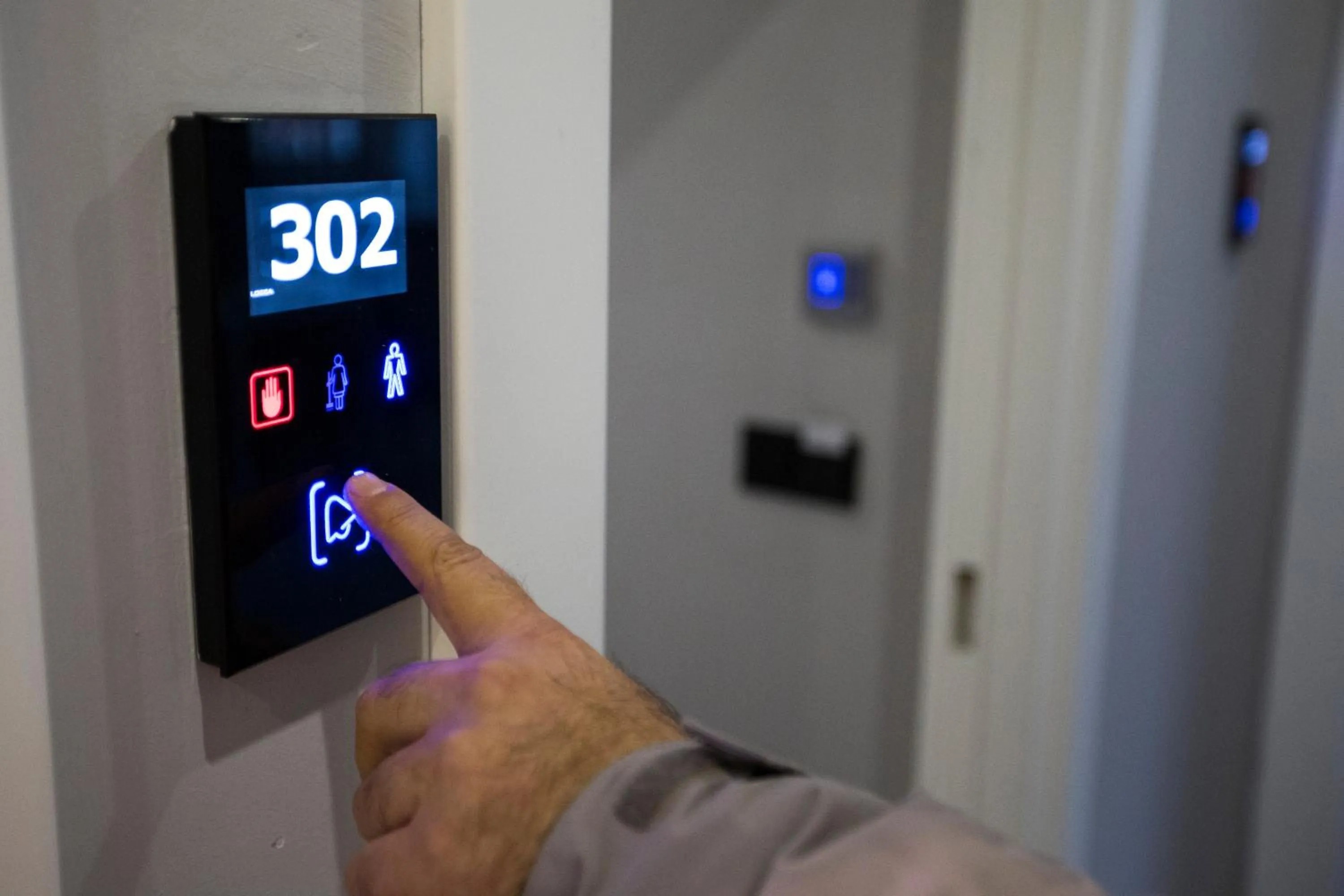 Logo/Certificate/Sign in Double Bond Hotel Spa