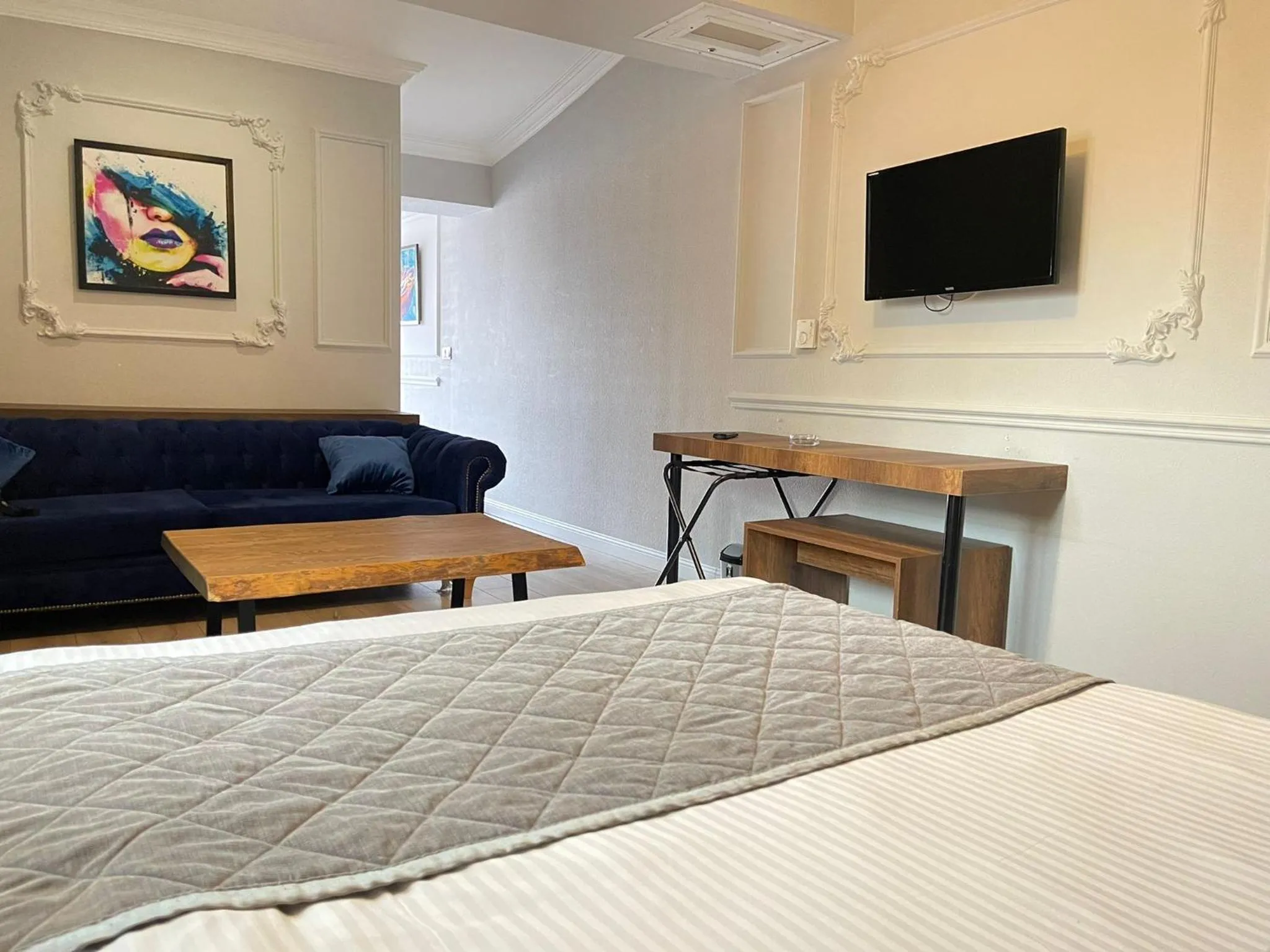 Bed in Double Bond Hotel Spa