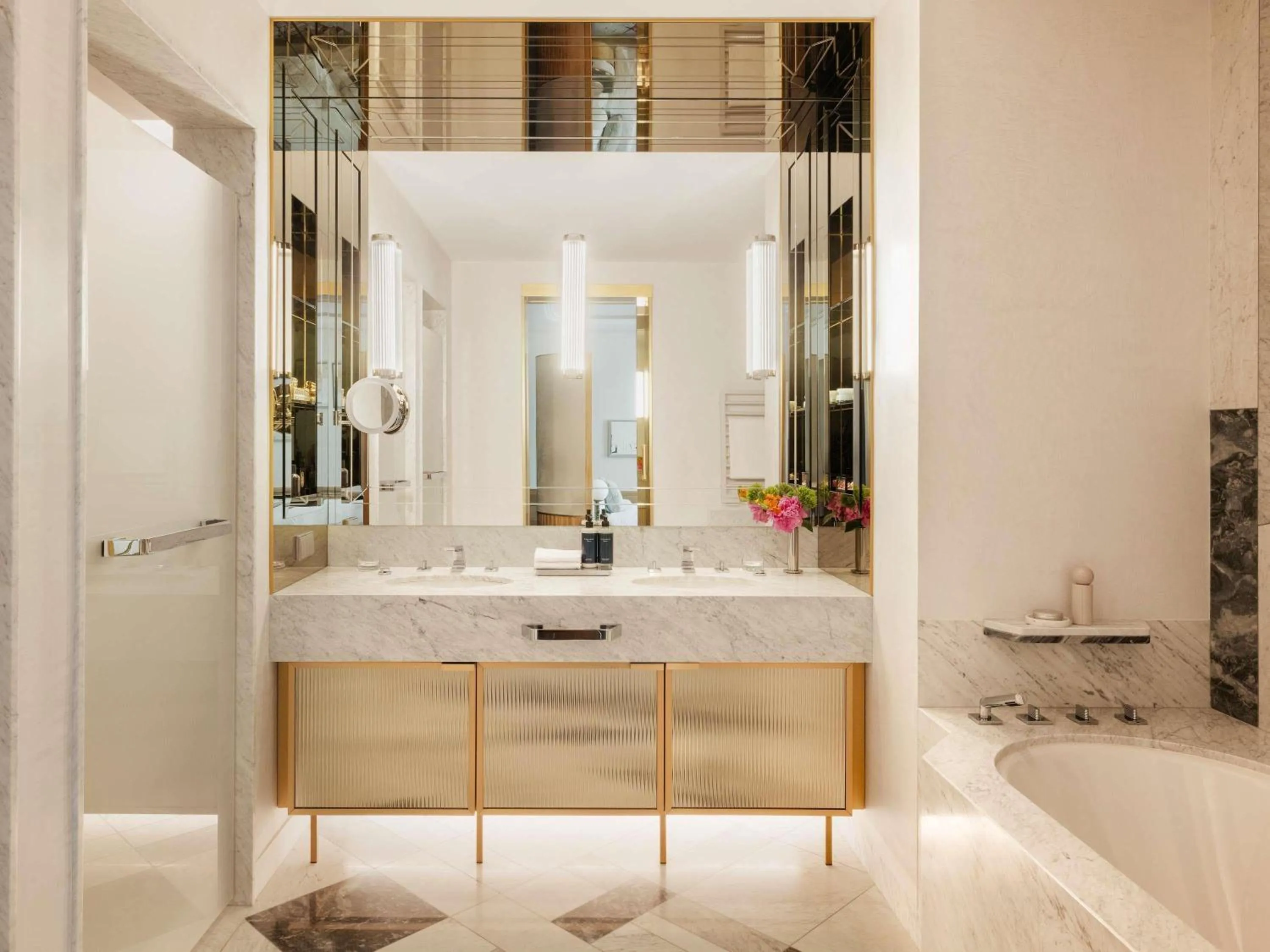 Bedroom in Raffles Europejski Warsaw