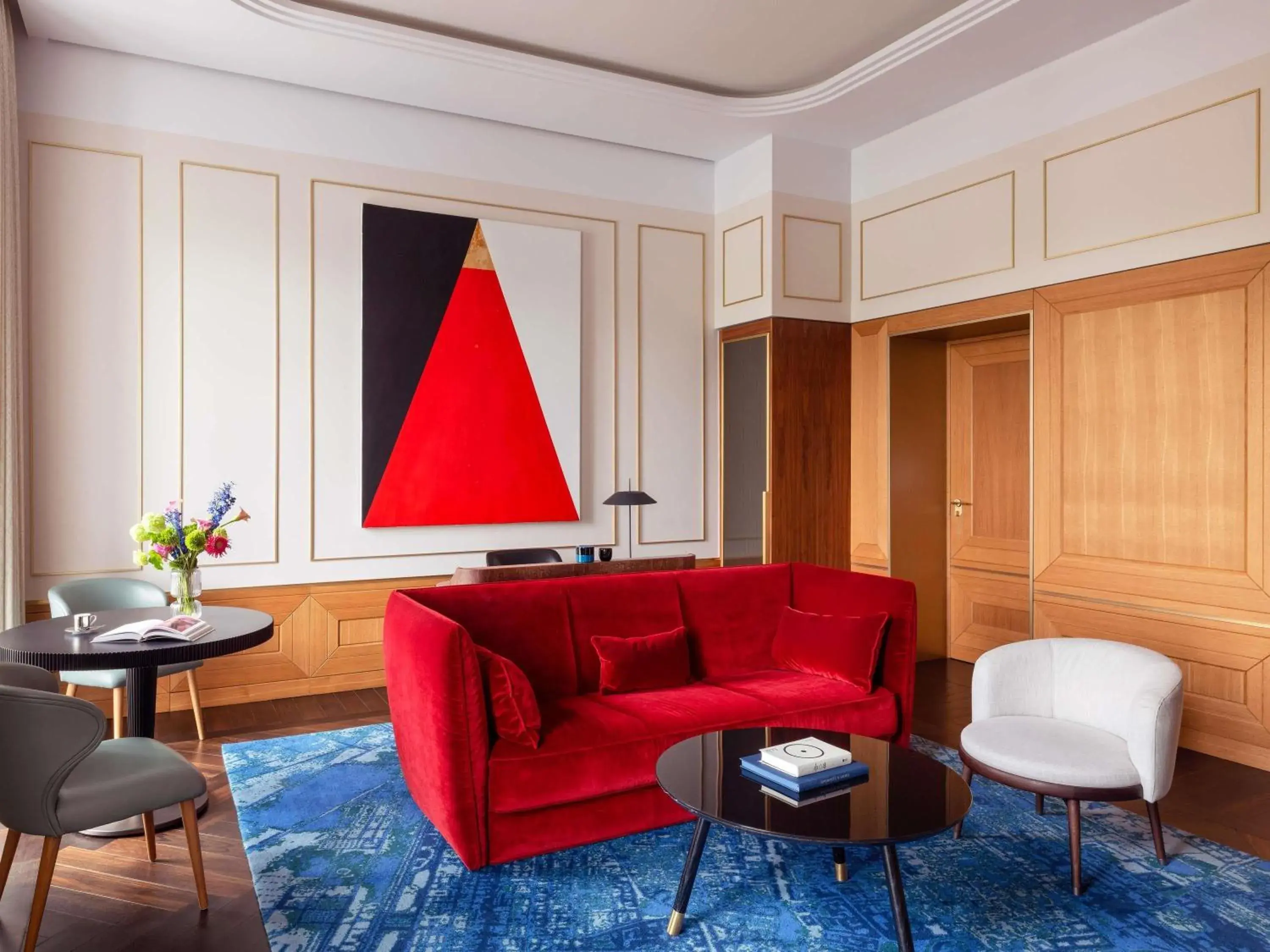 Prestige Suite in Raffles Europejski Warsaw Prestige Suite in Raffles Europejski Warsaw