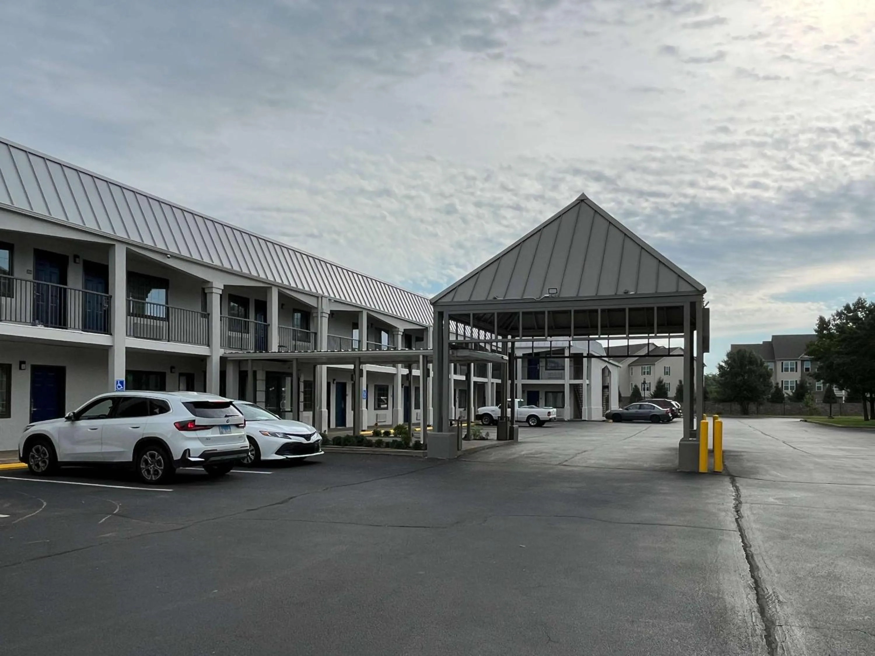 Property building in Motel 6-Lafayette, IN