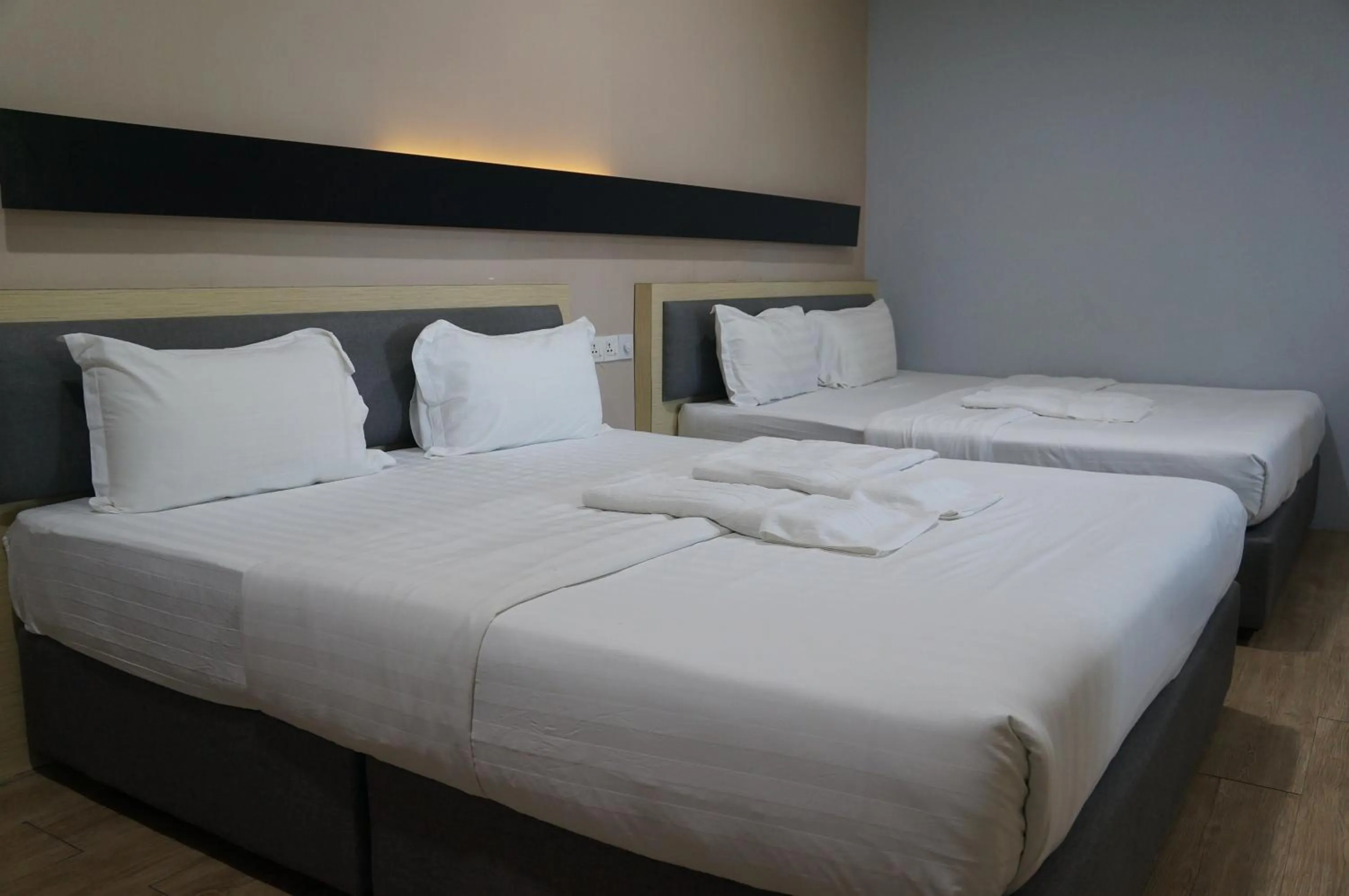 Bed in Unikarya Lodge