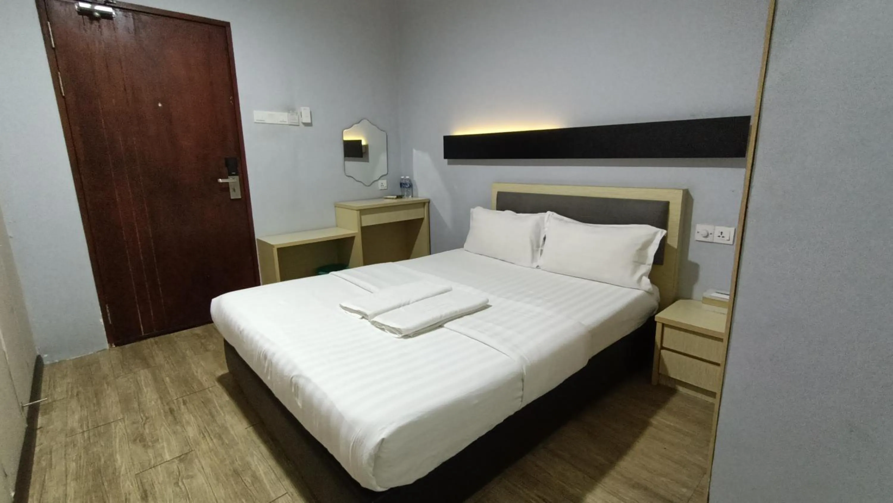 Bed in Unikarya Lodge